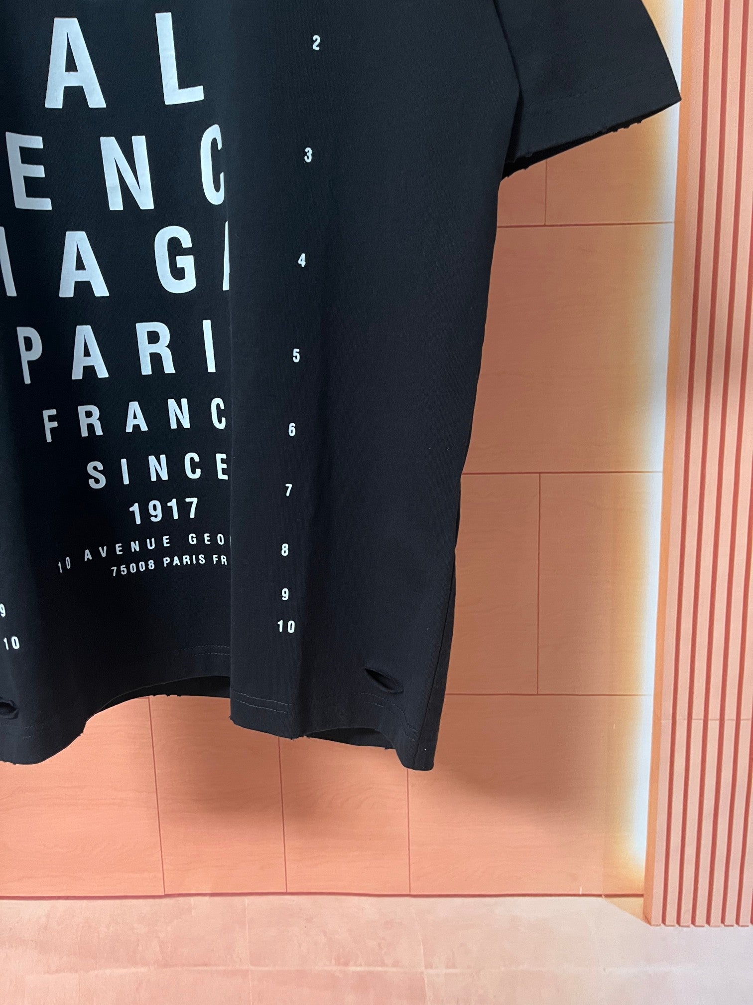 LuxluxHouse Best Quality Clothes Balenciaga T-shirt