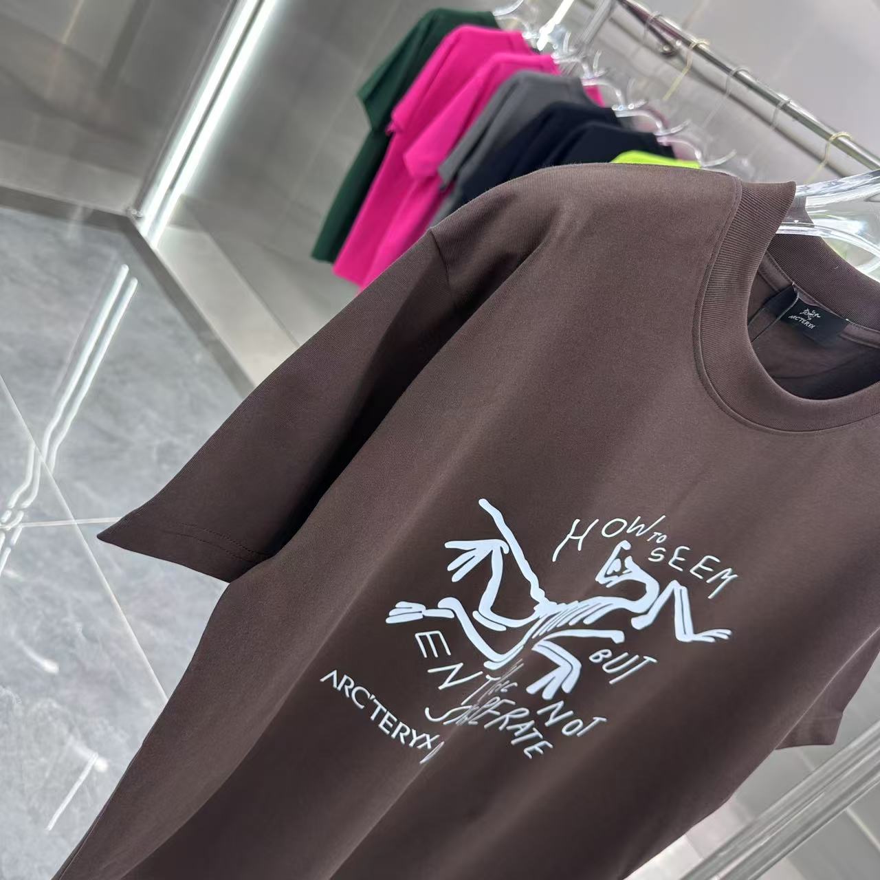 LuxluxHouse Best Quality Clothes T-shirt Arcteryx