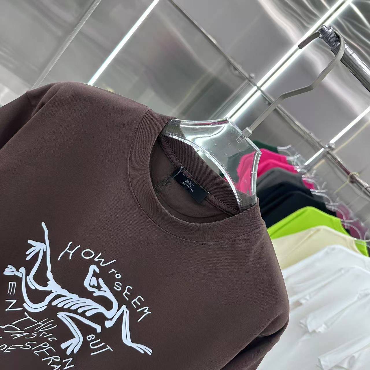 LuxluxHouse Best Quality Clothes T-shirt Arcteryx