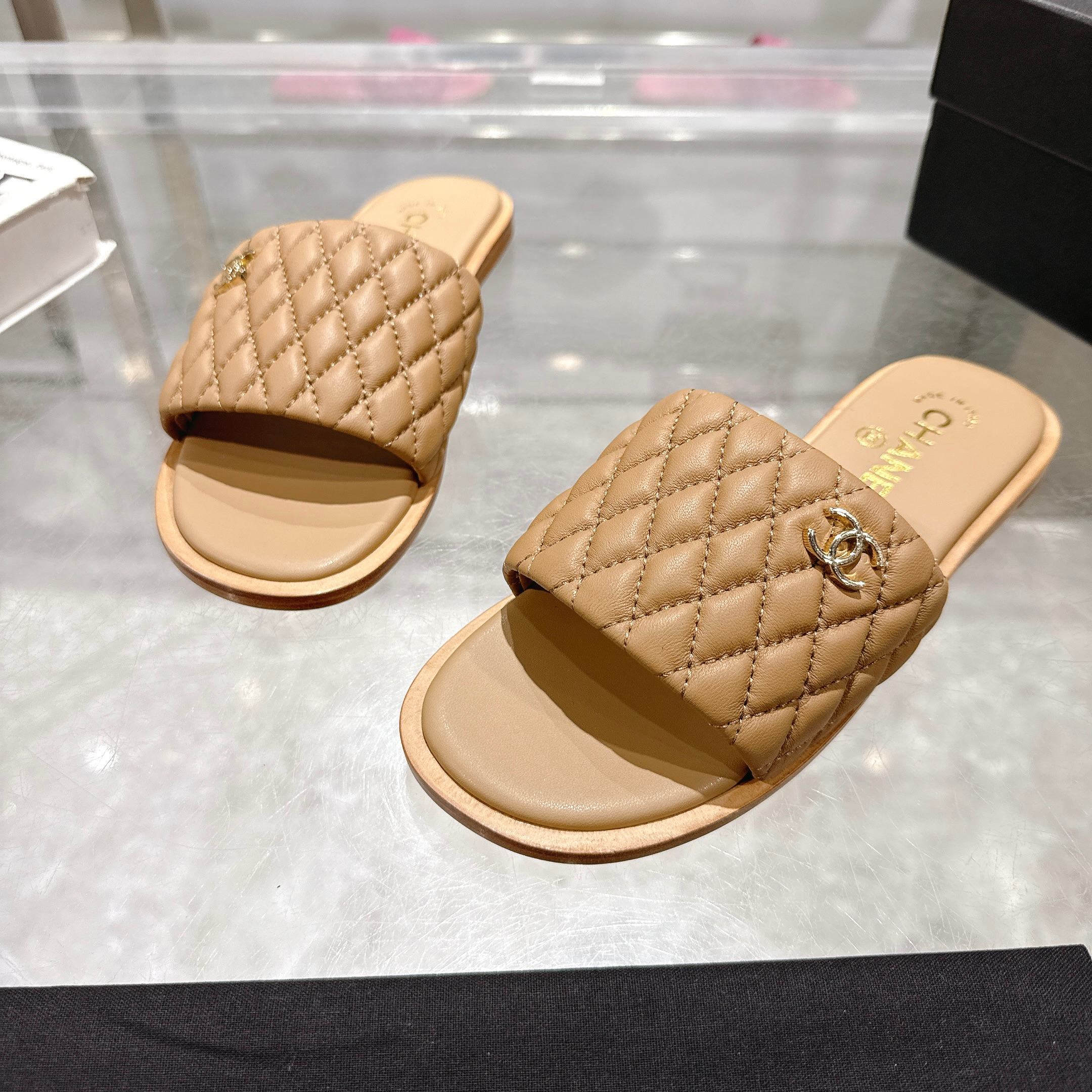 LuxluxHouse Best Quality Chanel Sandals