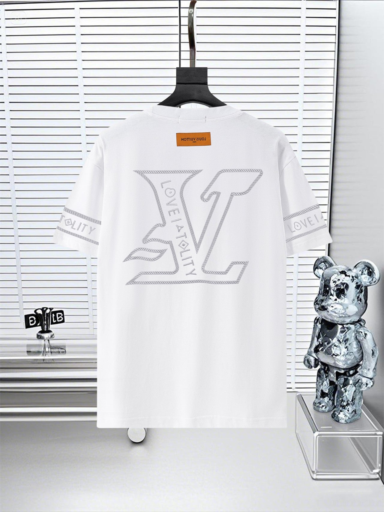 LuxluxHouse Best Quality Clothes T-shirt Louis Vuitton