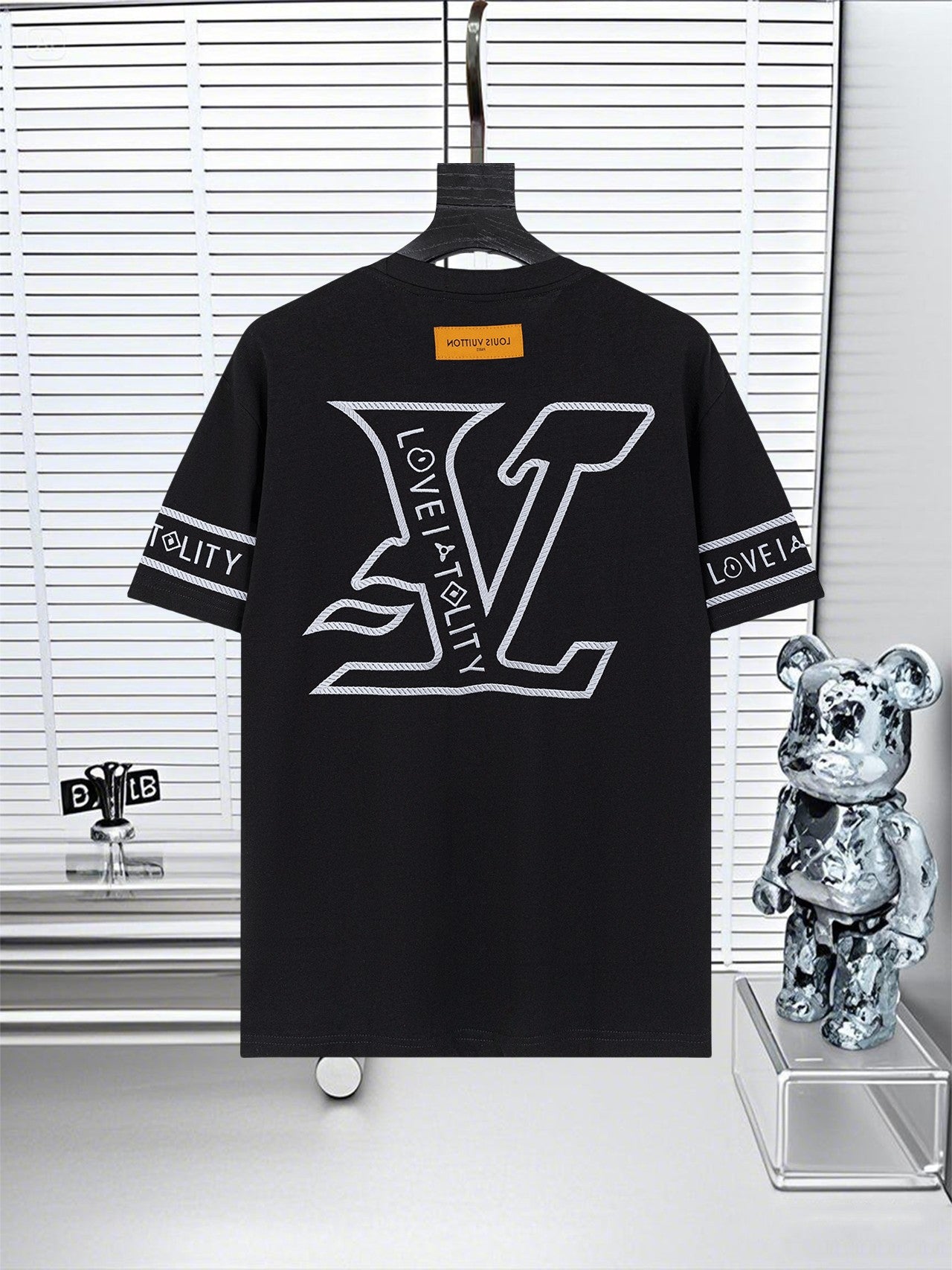 LuxluxHouse Best Quality Clothes T-shirt Louis Vuitton