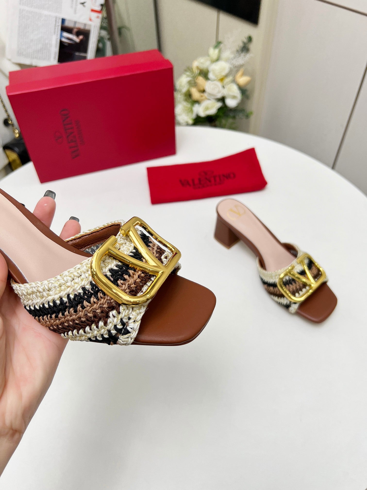 LuxluxHouse Best Quality Valentino Women Shoes
