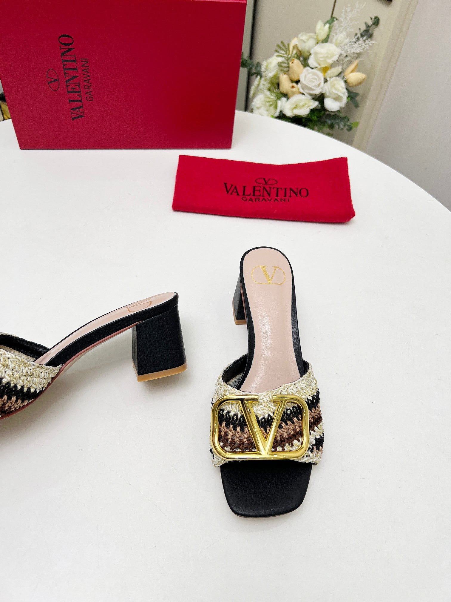 LuxluxHouse Best Quality Valentino Women Shoes