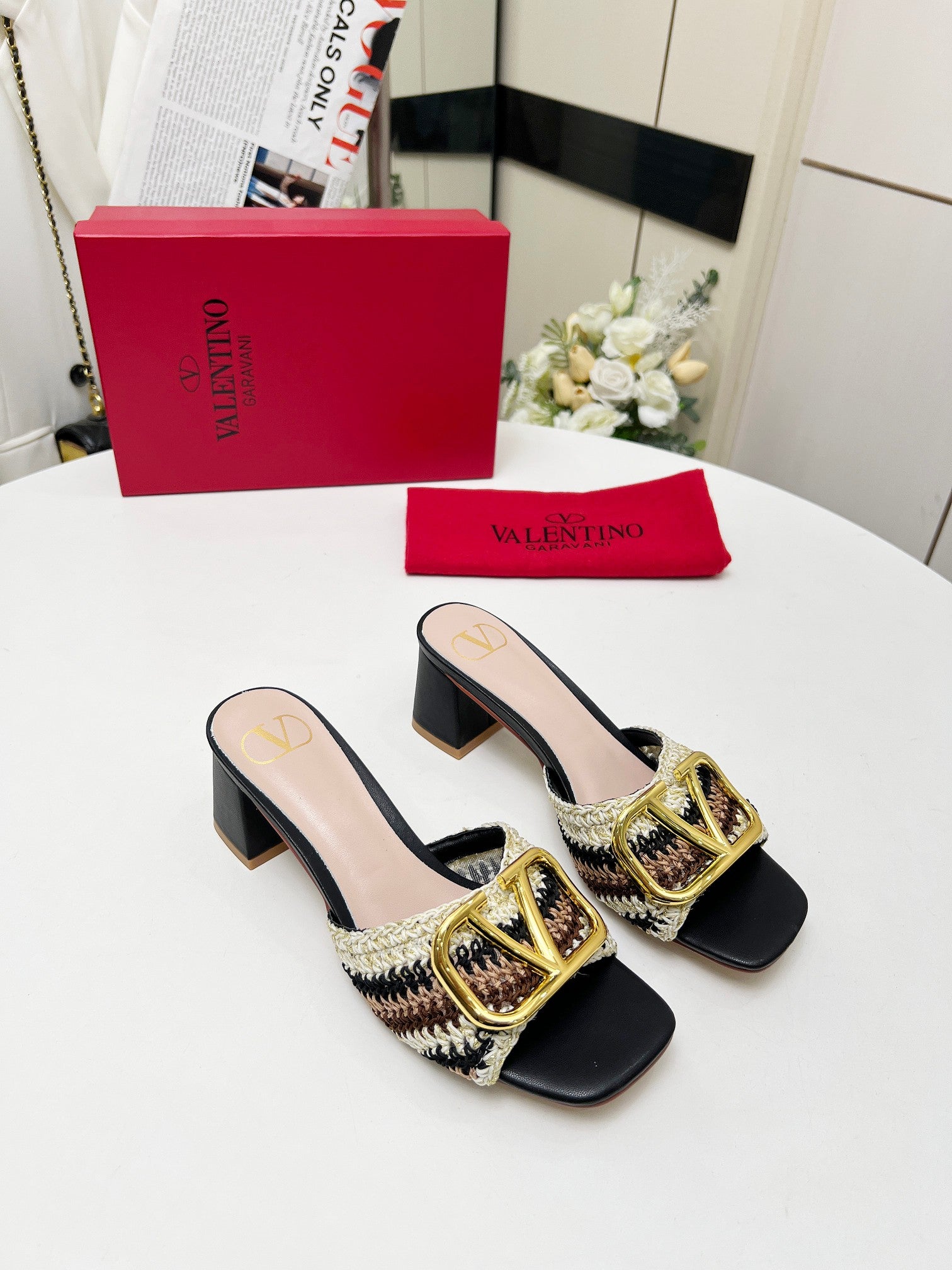 LuxluxHouse Best Quality Valentino Women Shoes