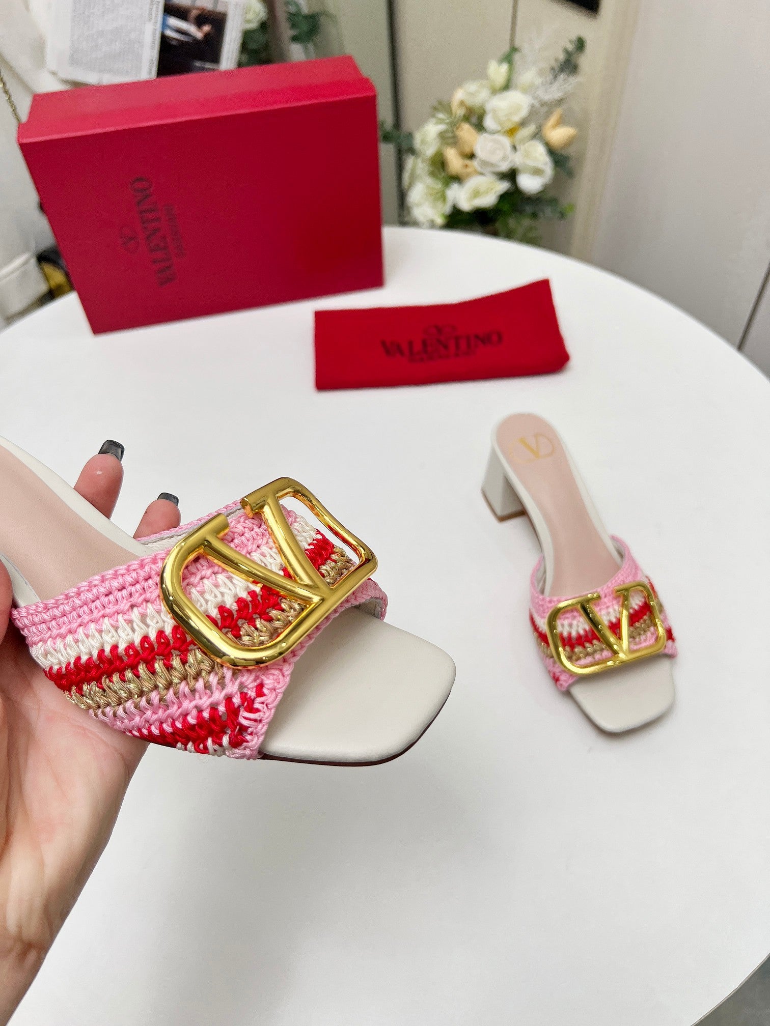 LuxluxHouse Best Quality Valentino Women Shoes