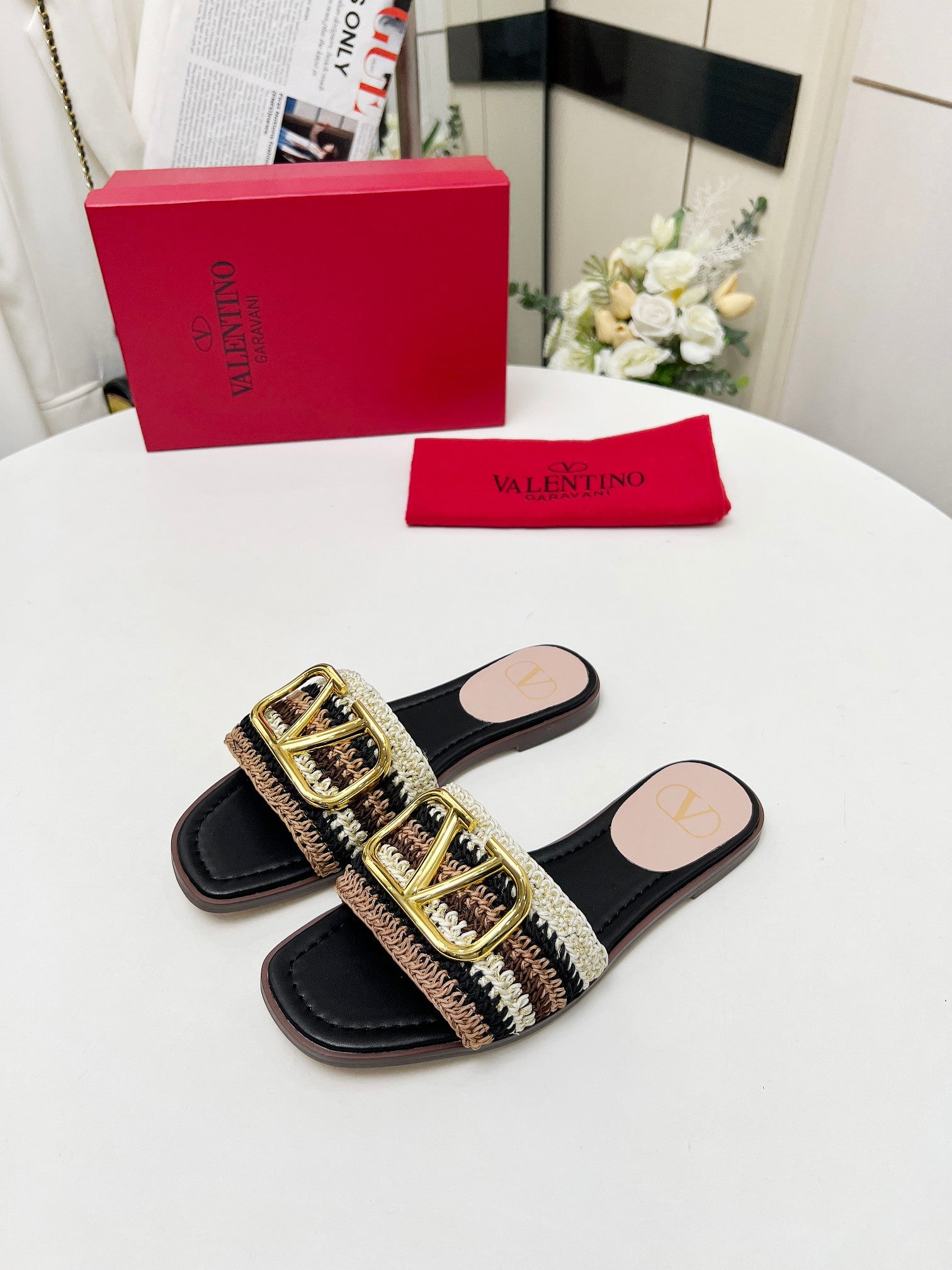 LuxluxHouse Best Quality Valentino Women Shoes