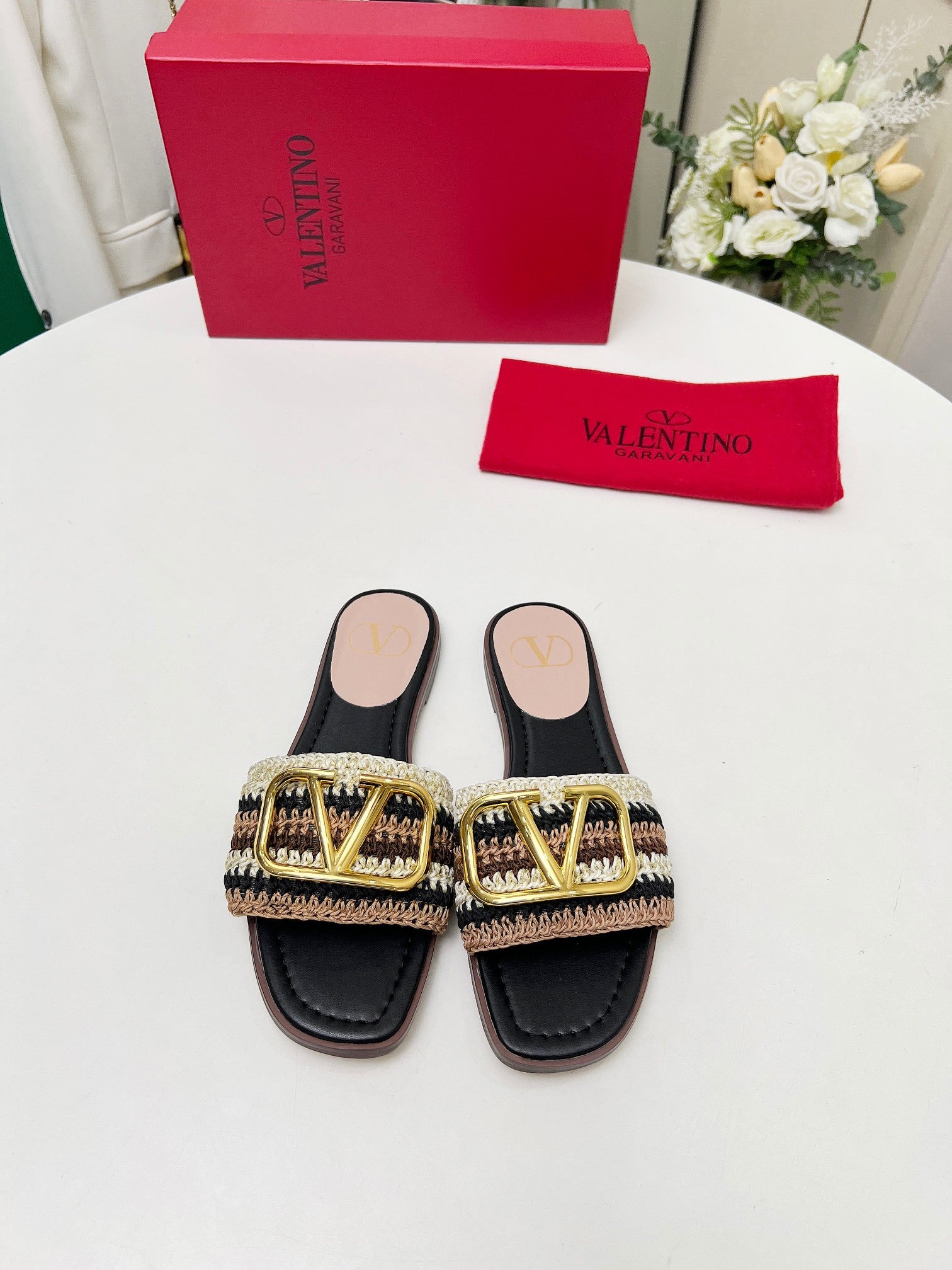LuxluxHouse Best Quality Valentino Women Shoes