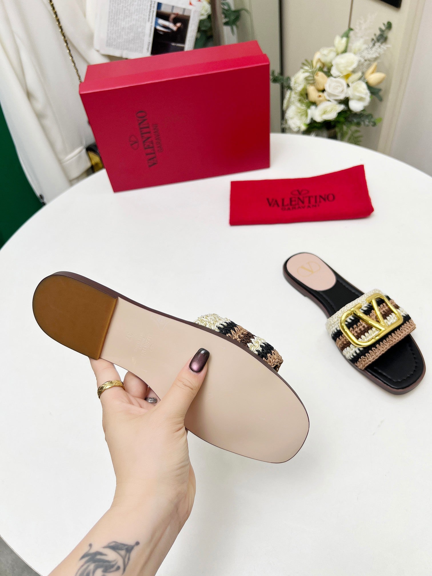 LuxluxHouse Best Quality Valentino Women Shoes