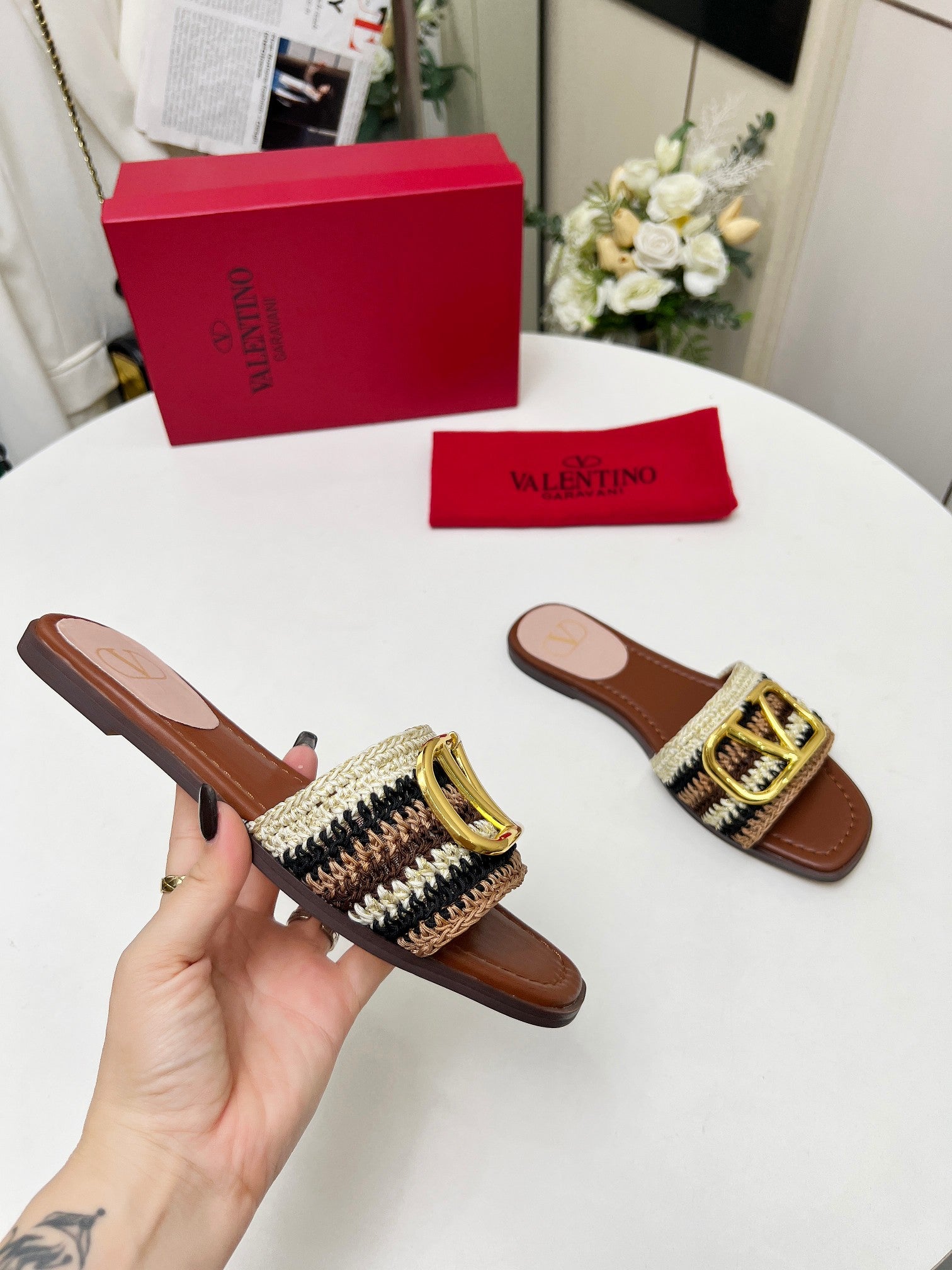LuxluxHouse Best Quality Valentino Women Shoes