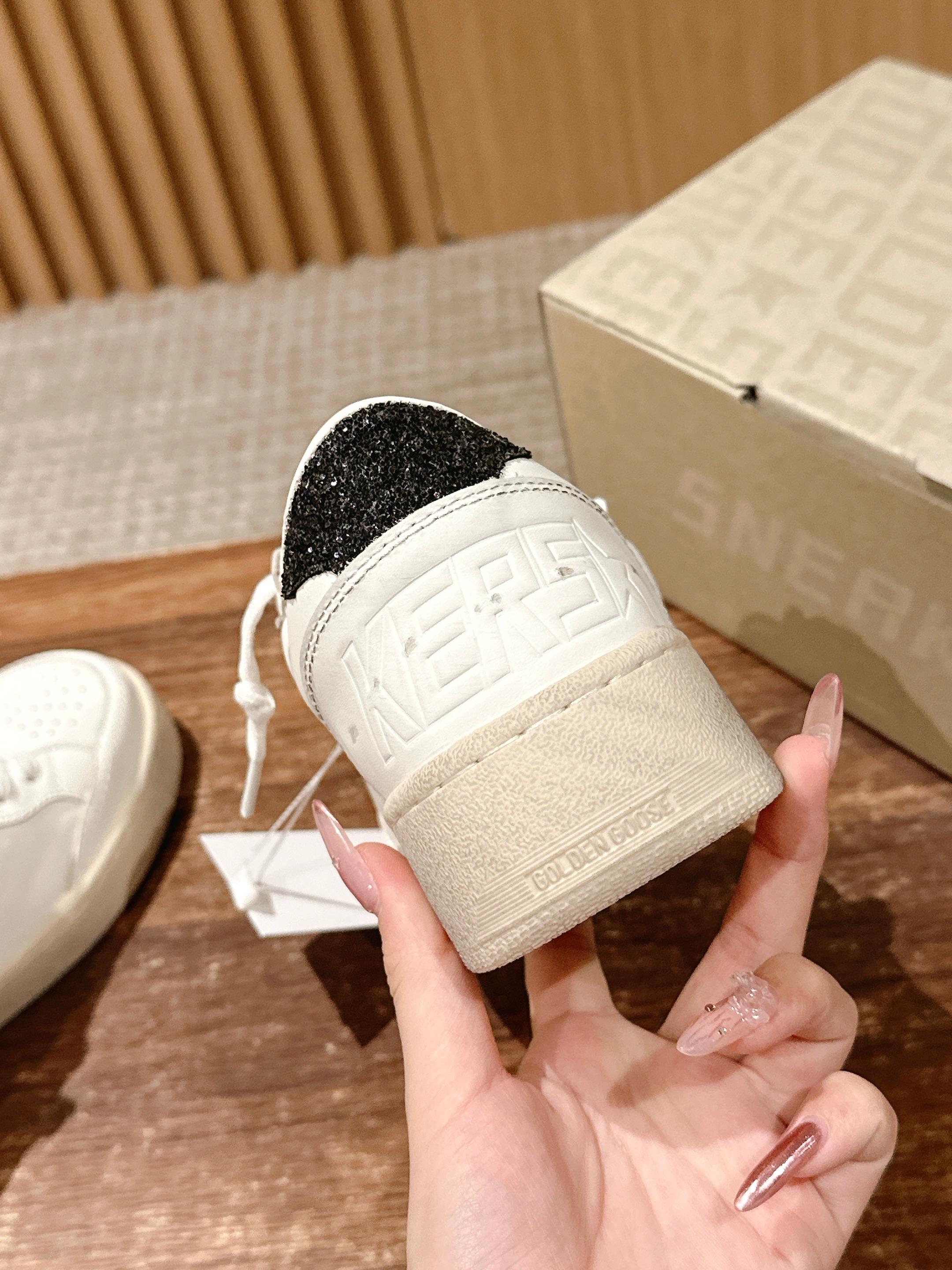 LuxluxHouse Best Quality Shoes Golden Goose