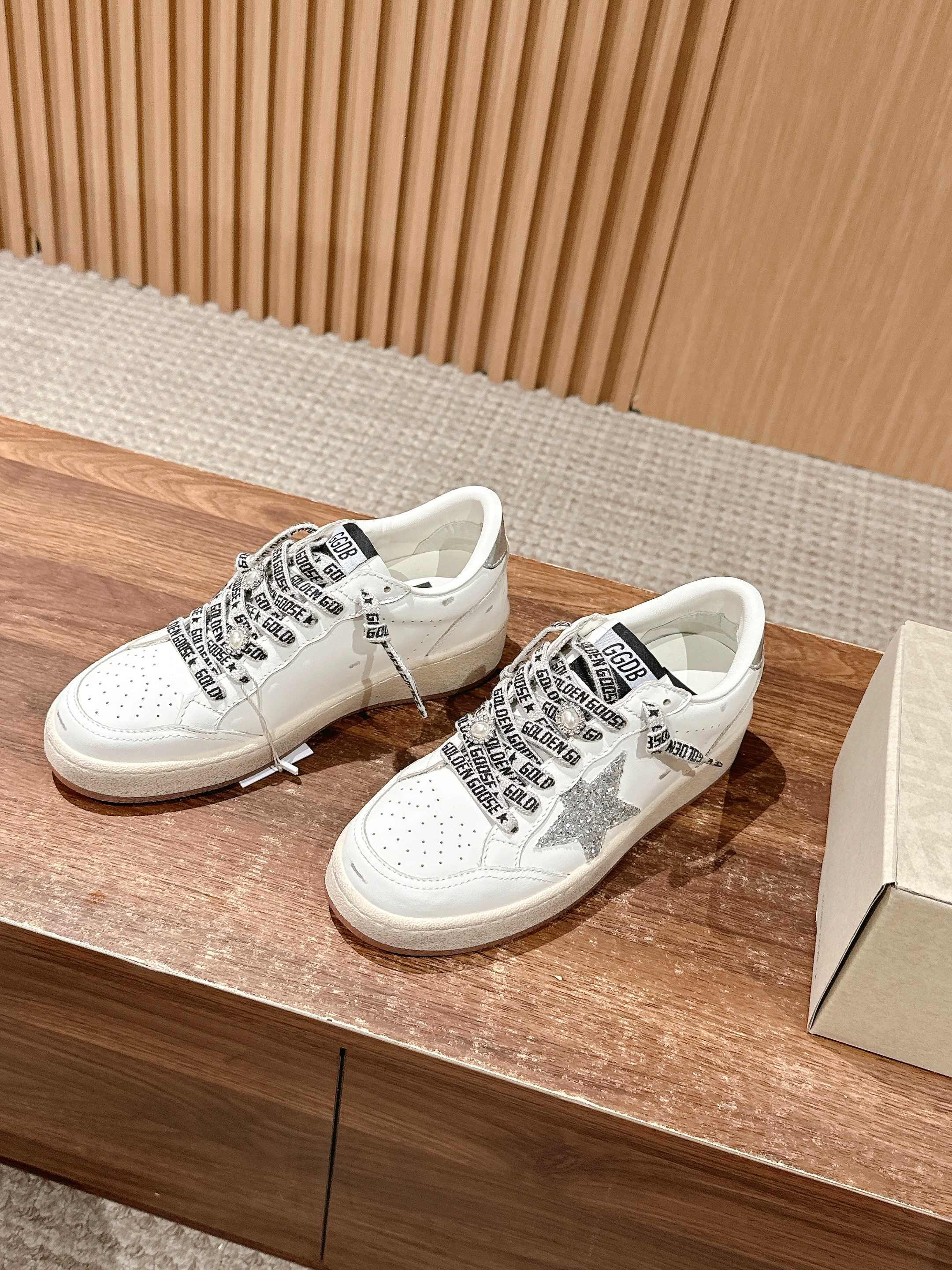 LuxluxHouse Best Quality Shoes Golden Goose
