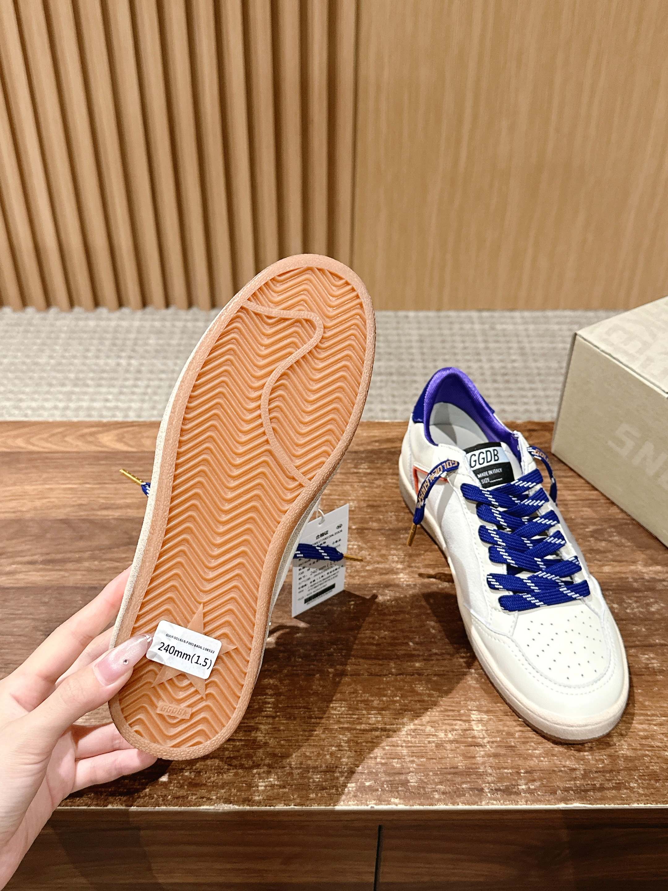 LuxluxHouse Best Quality Shoes Golden Goose