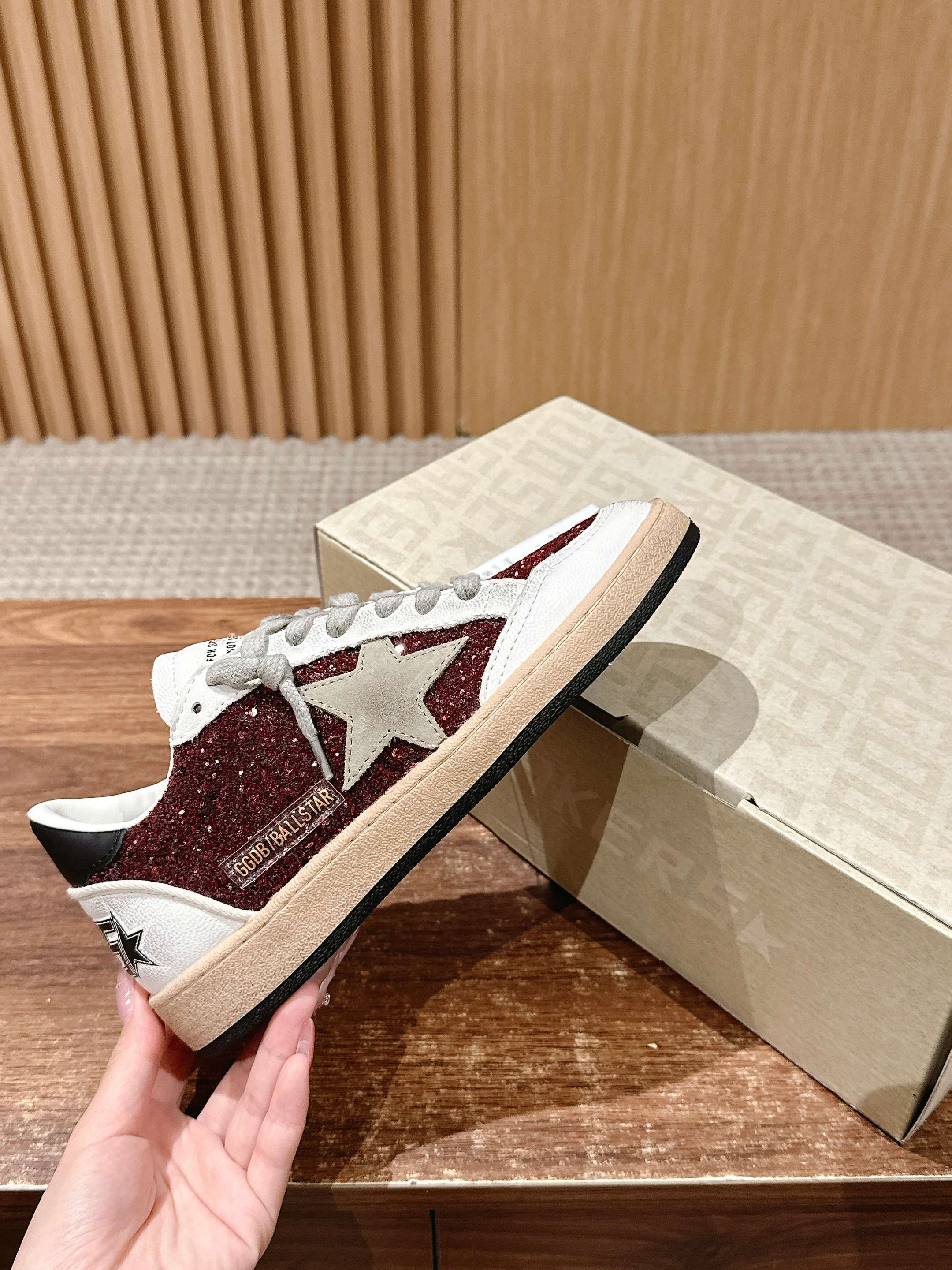 LuxluxHouse Best Quality Shoes Golden Goose