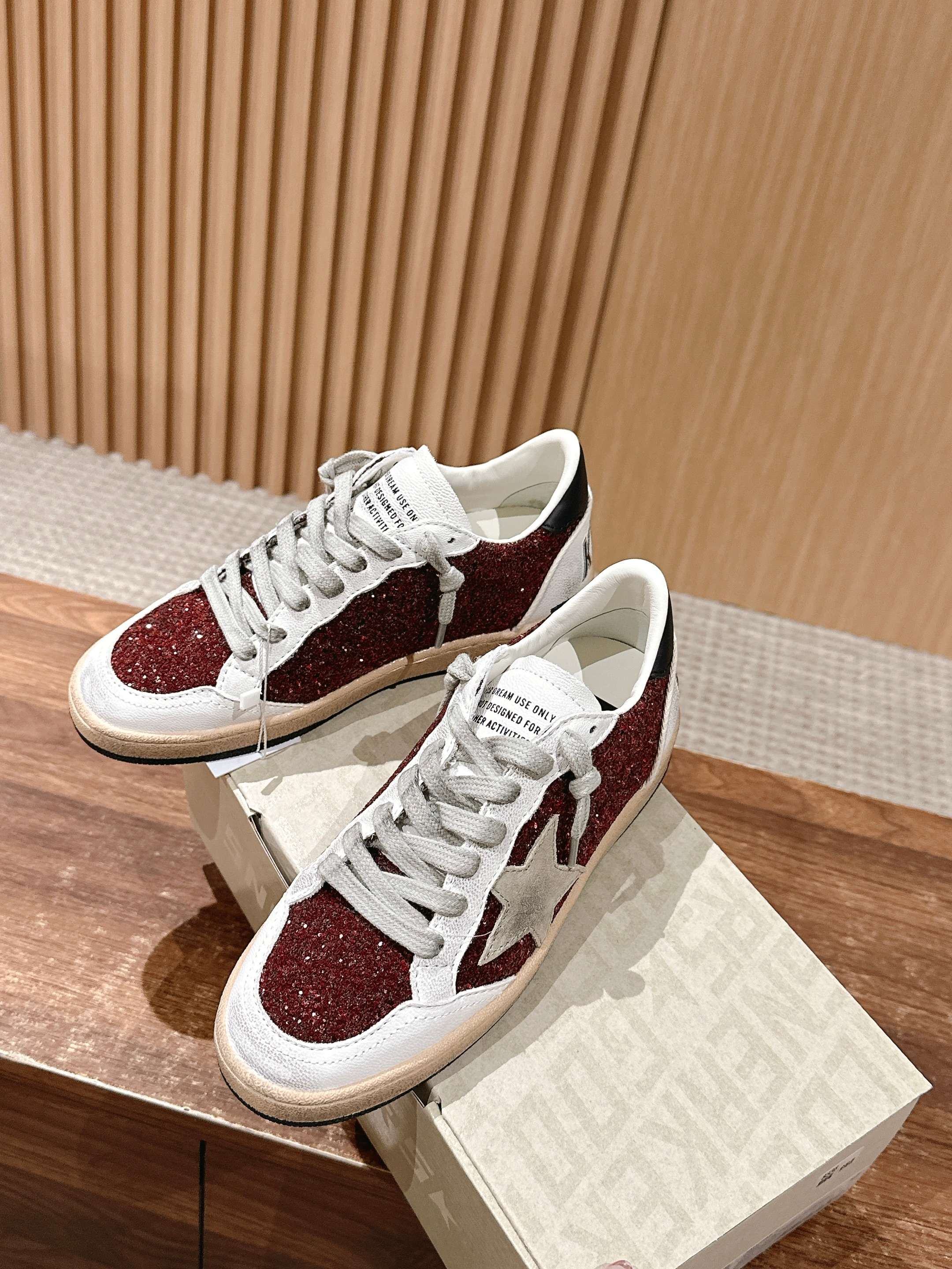 LuxluxHouse Best Quality Shoes Golden Goose