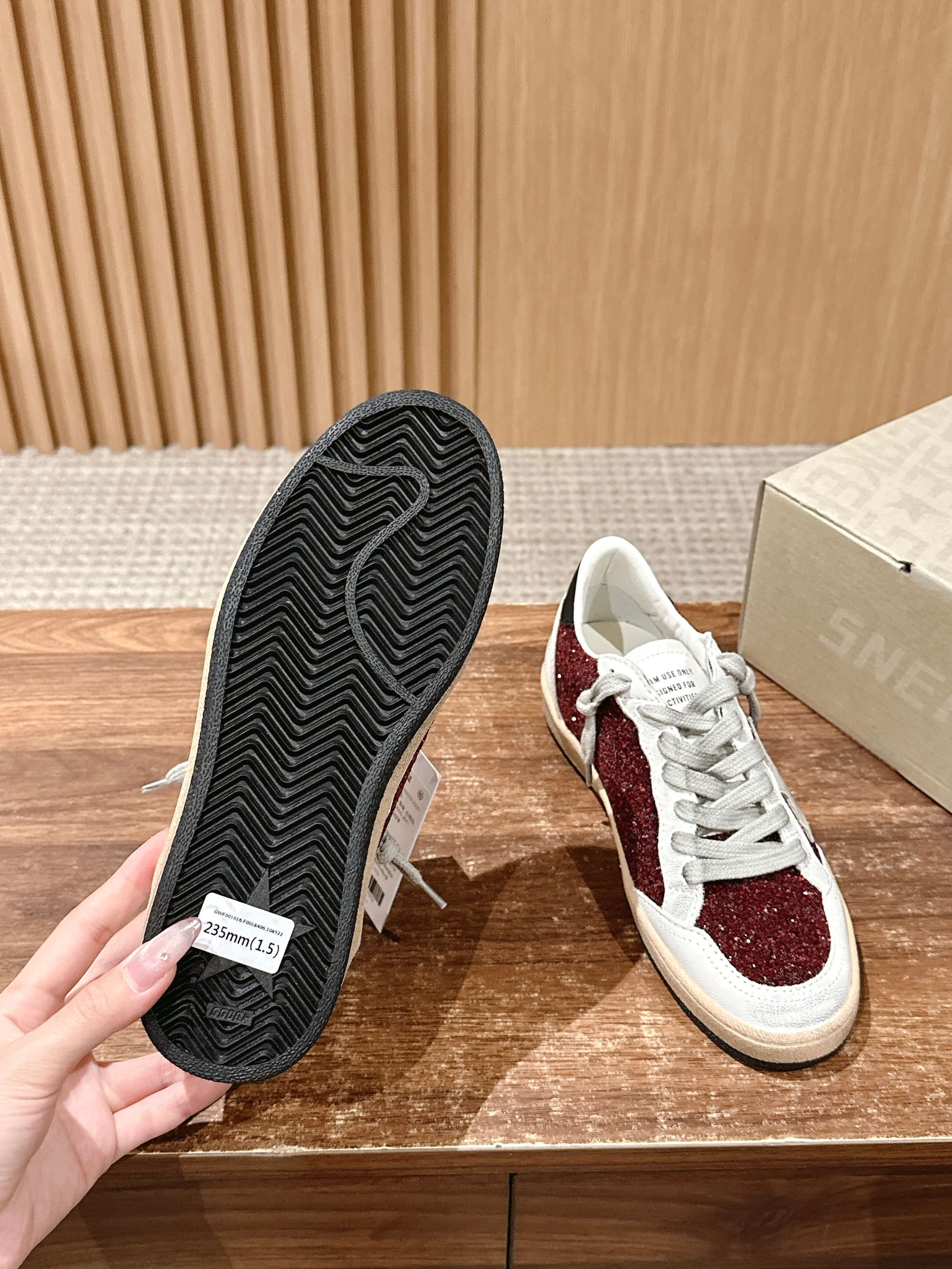 LuxluxHouse Best Quality Shoes Golden Goose