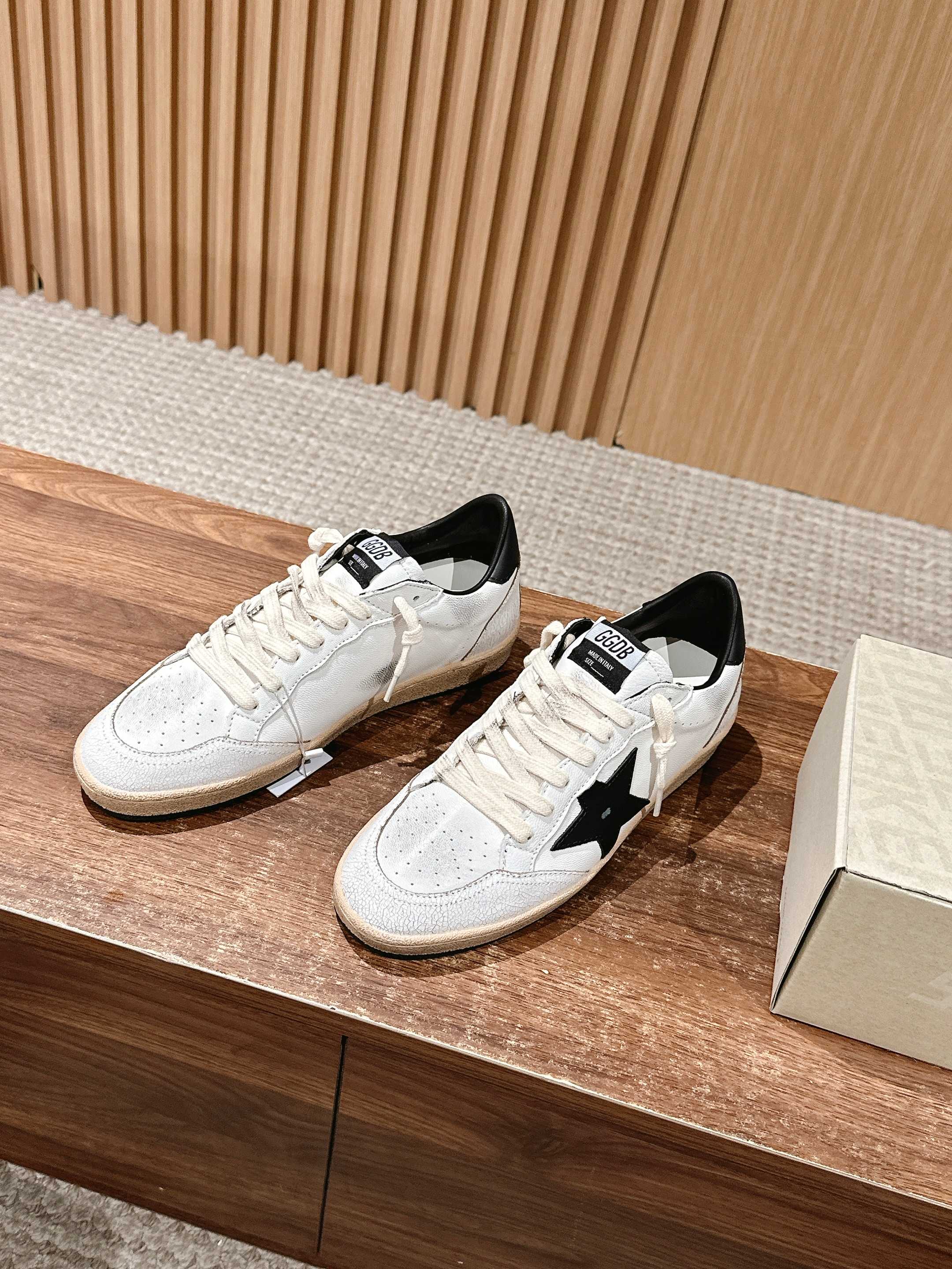 LuxluxHouse Best Quality Shoes Golden Goose