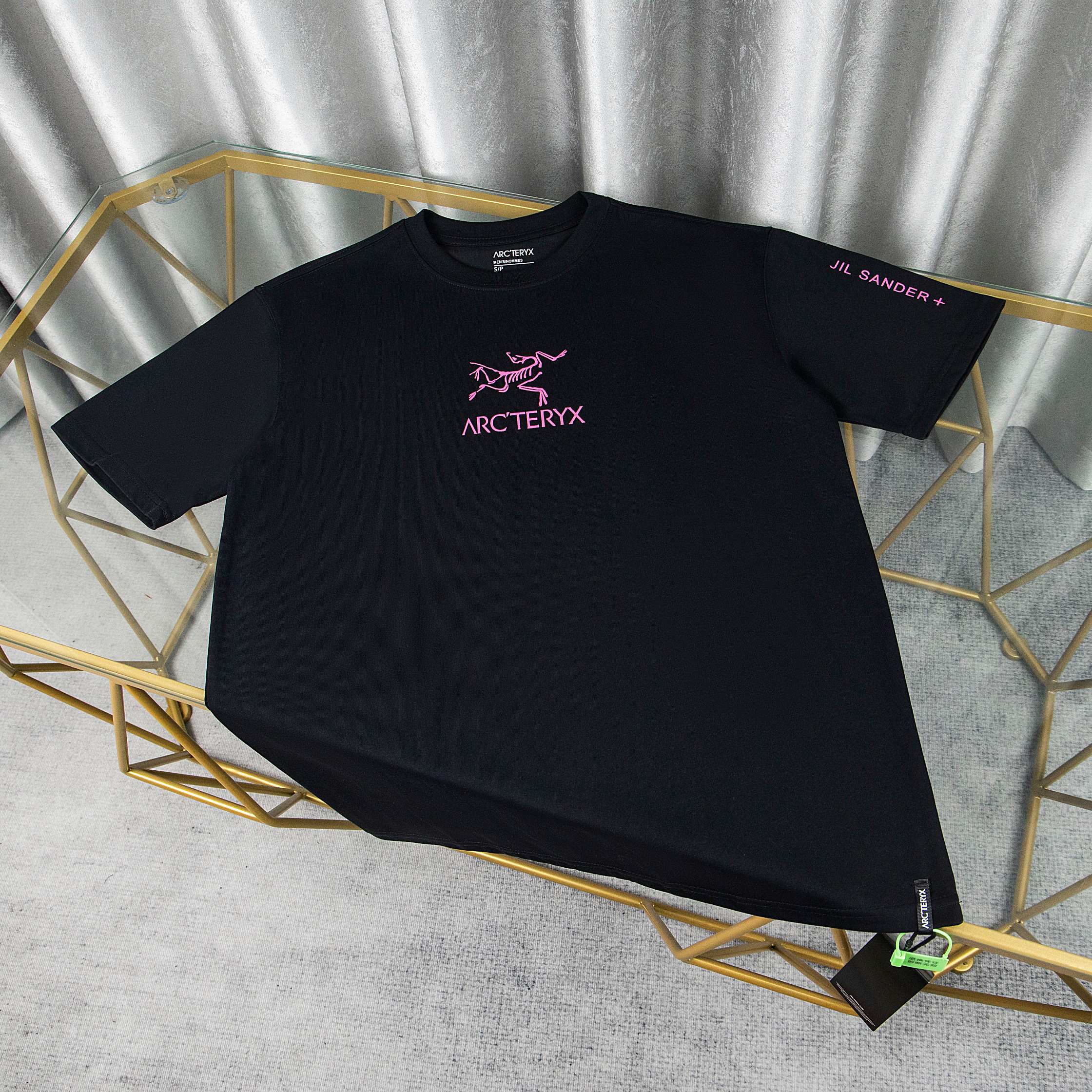 LuxluxHouse Best Quality Clothes T-shirt Arcteryx