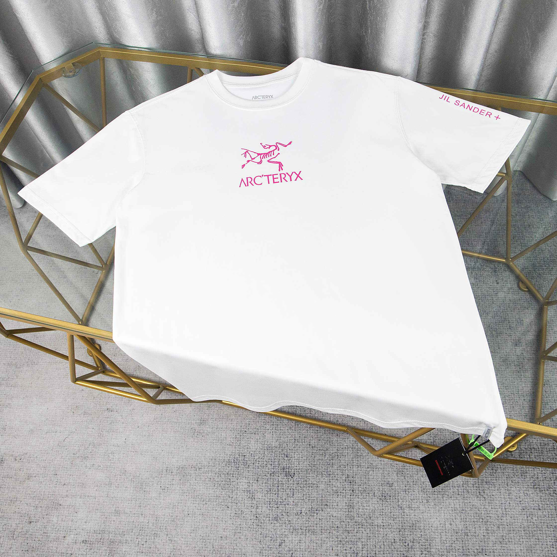 LuxluxHouse Best Quality Clothes T-shirt Arcteryx