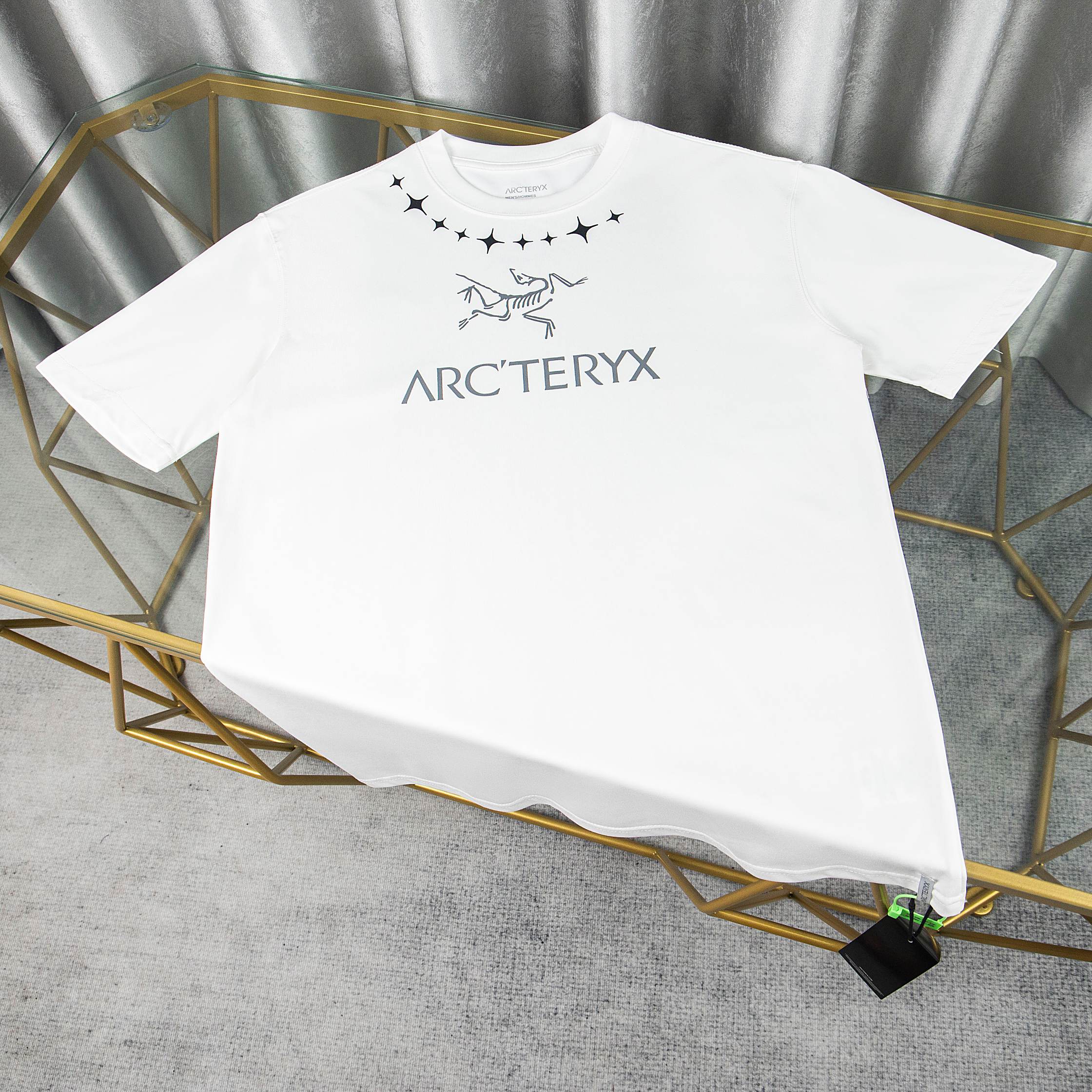 LuxluxHouse Best Quality Clothes T-shirt Arcteryx