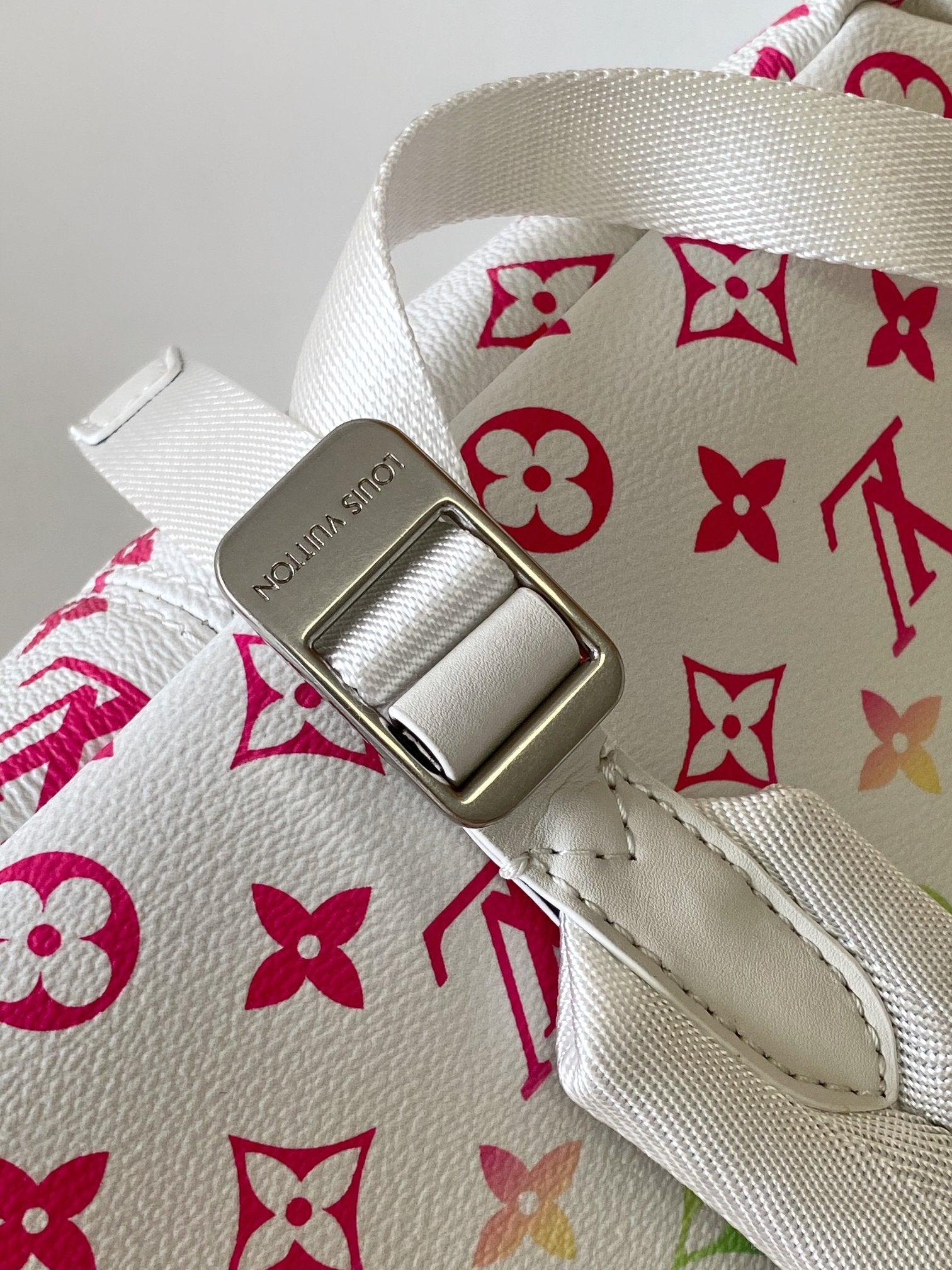 LuxluxHouse Best Quality Bags Louis Vuitton Women Men