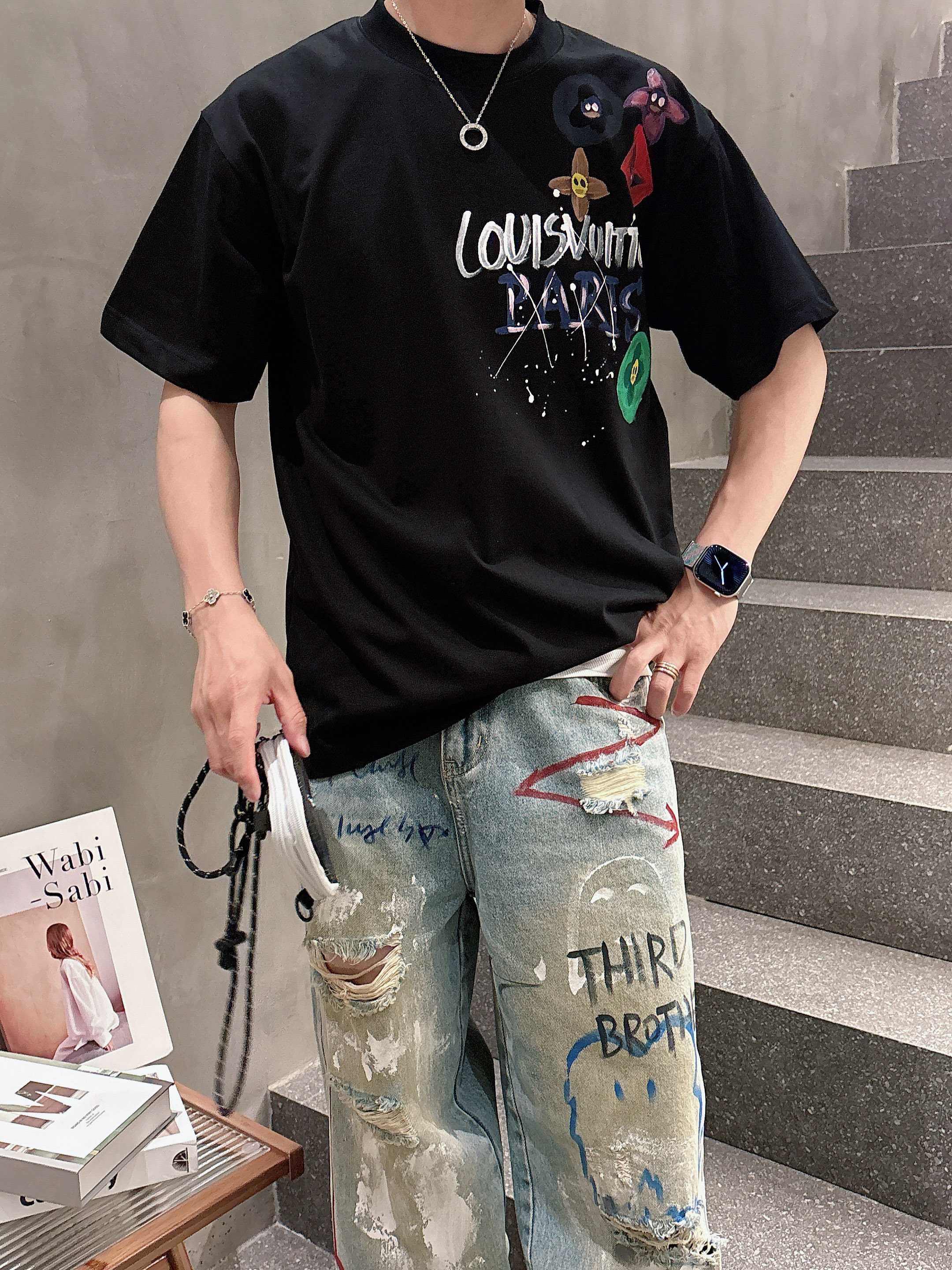 LuxluxHouse Best Quality Clothes T-shirt Louis Vuitton