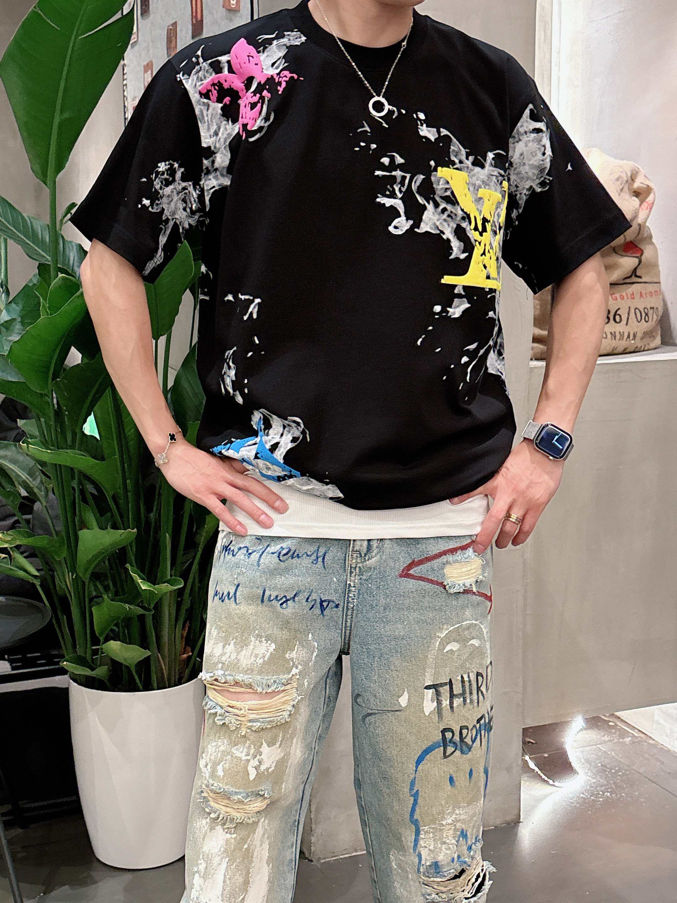 LuxluxHouse Best Quality Clothes T-shirt Louis Vuitton