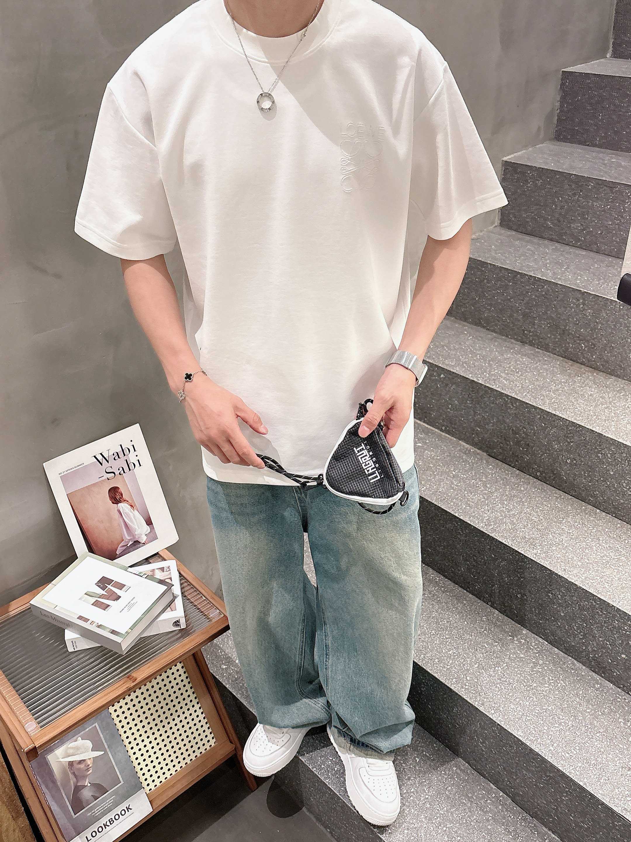 LuxluxHouse Best Quality Clothes T-shirt Loewe