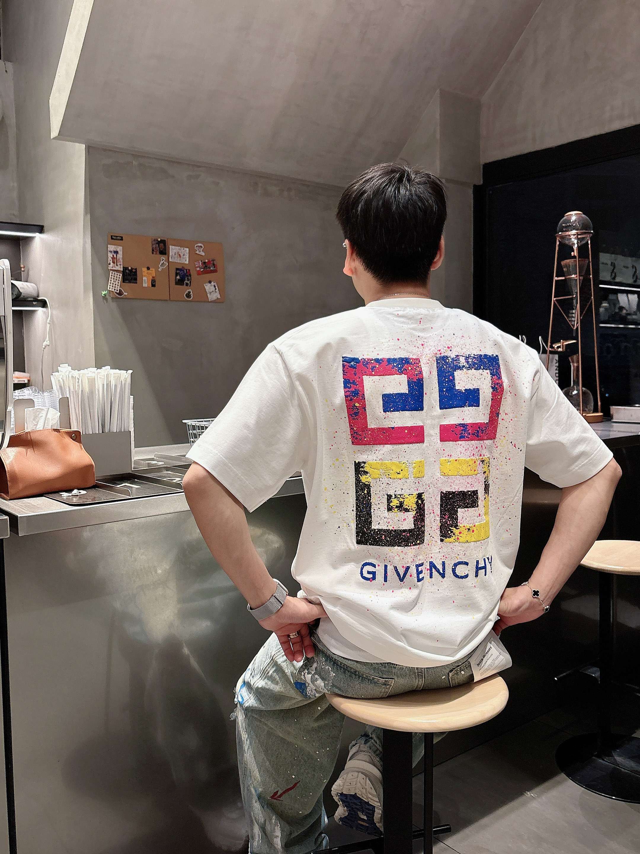 LuxluxHouse Best Quality Clothes Givenchy T-shirt