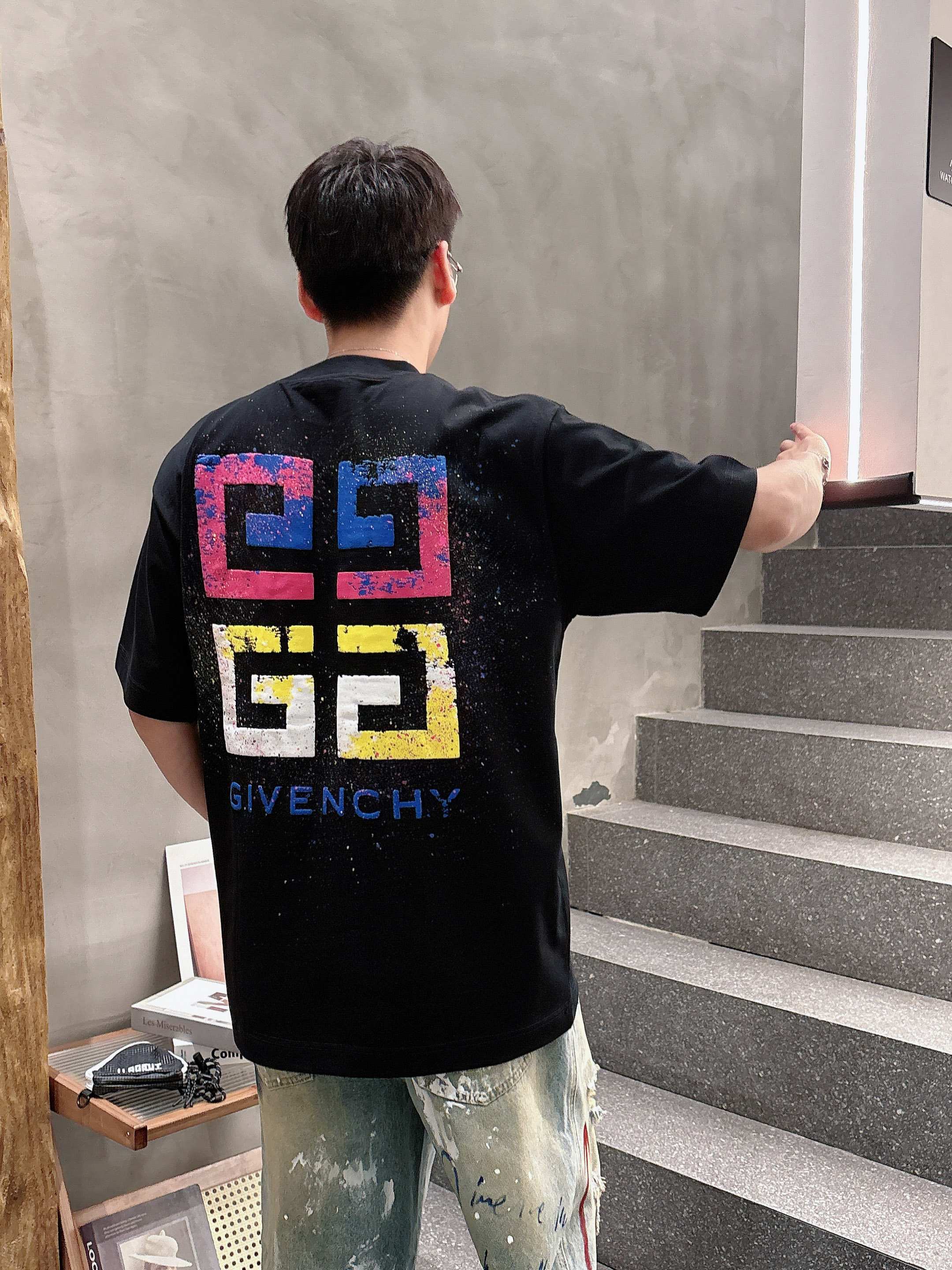 LuxluxHouse Best Quality Clothes Givenchy T-shirt