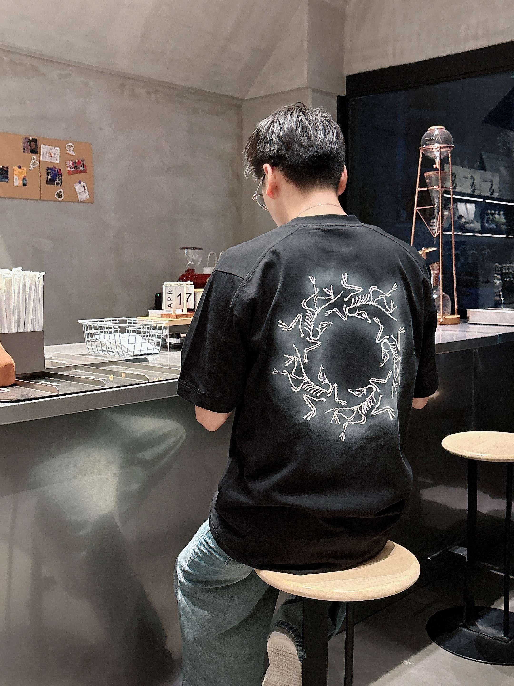 LuxluxHouse Best Quality Clothes T-shirt Arcteryx