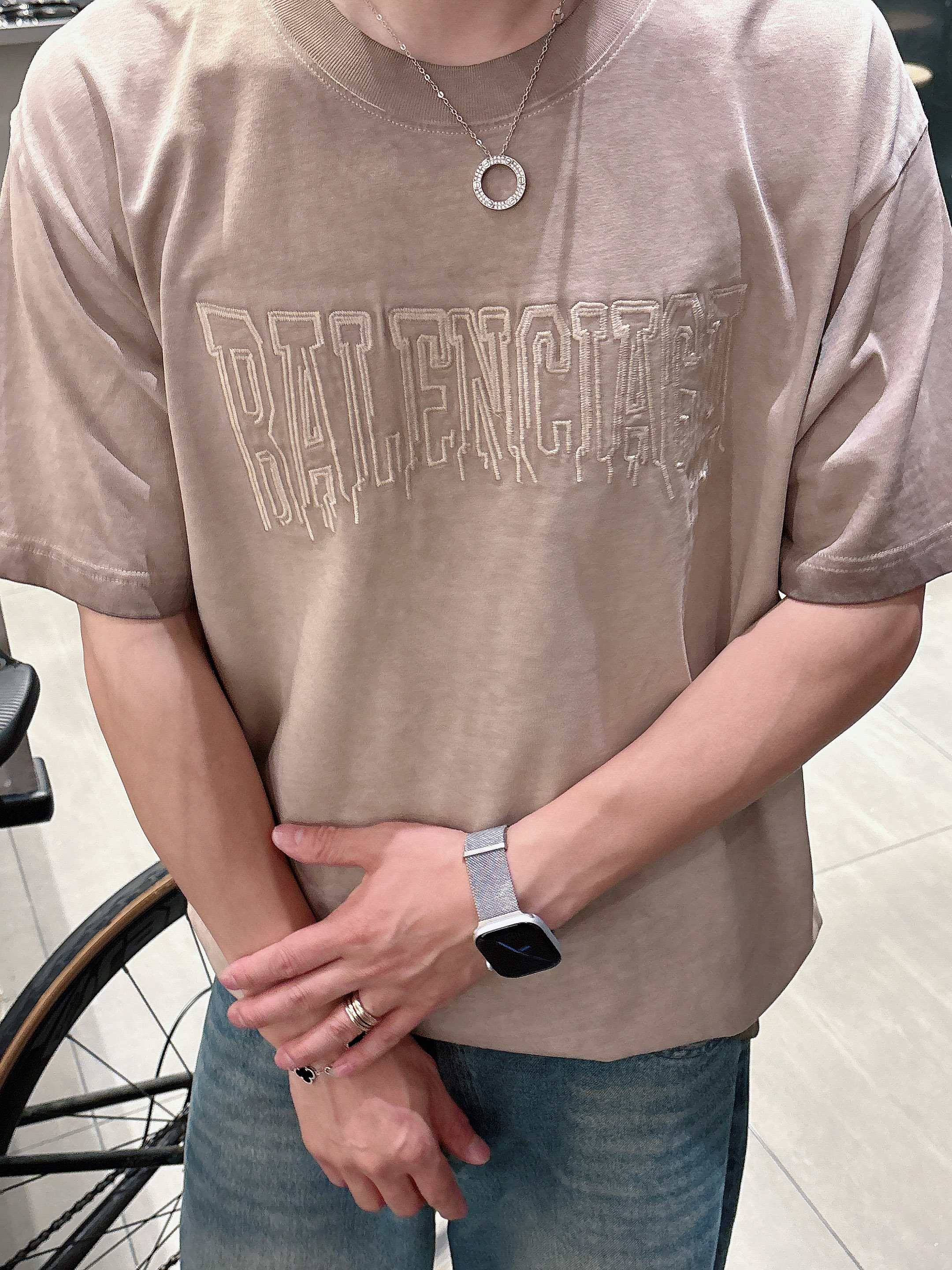 LuxluxHouse Best Quality Clothes Balenciaga T-shirt