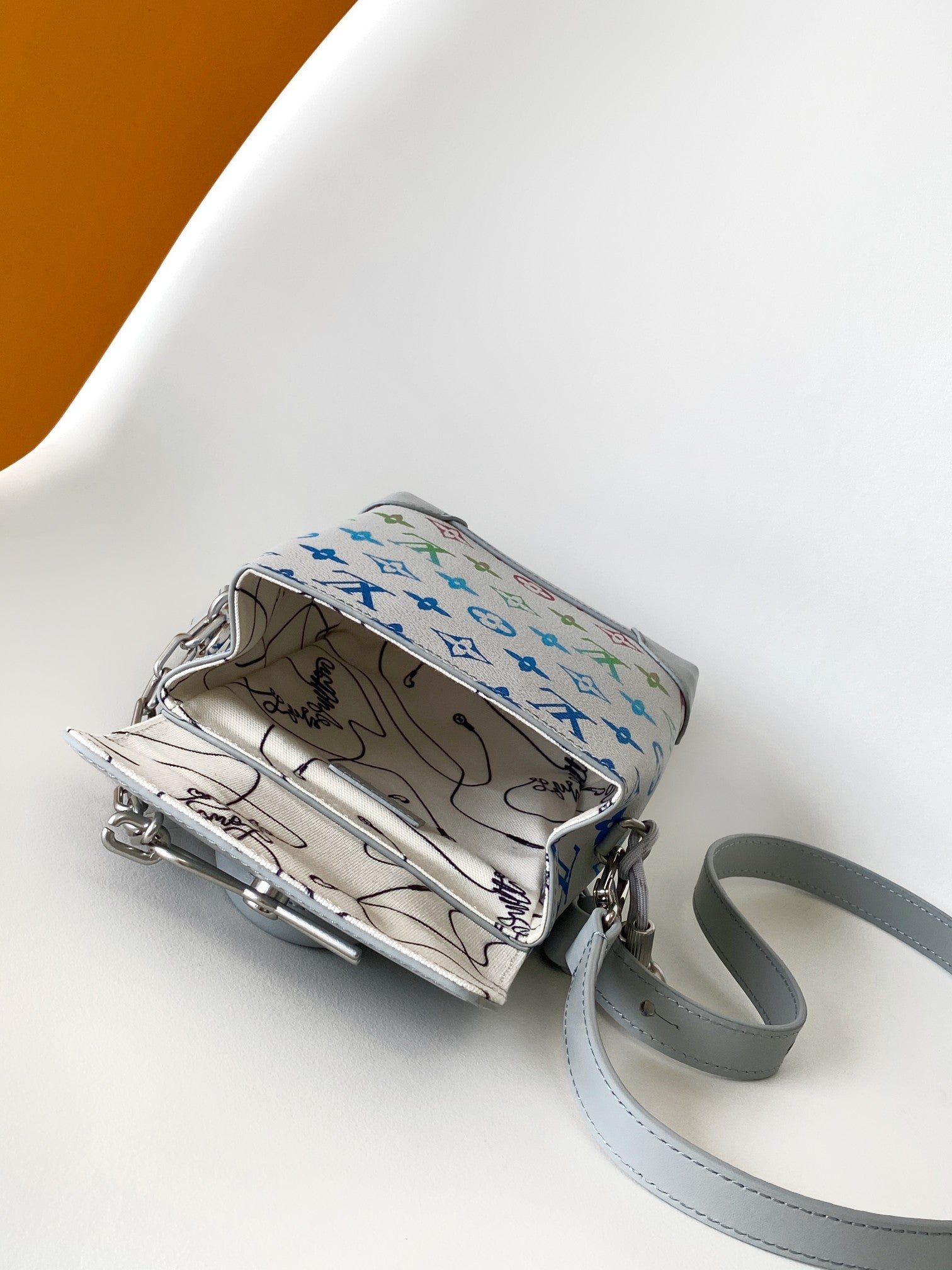 LuxluxHouse Best Quality Bags Louis Vuitton Women Men