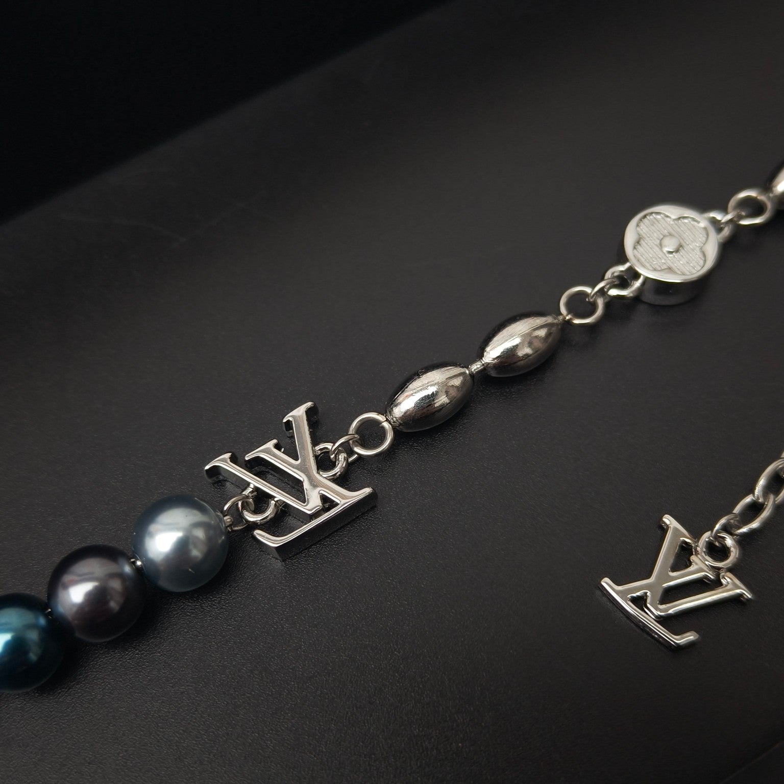 LuxluxHouse Best Quality Accessories Necklace Bracelet Louis Vuitton
