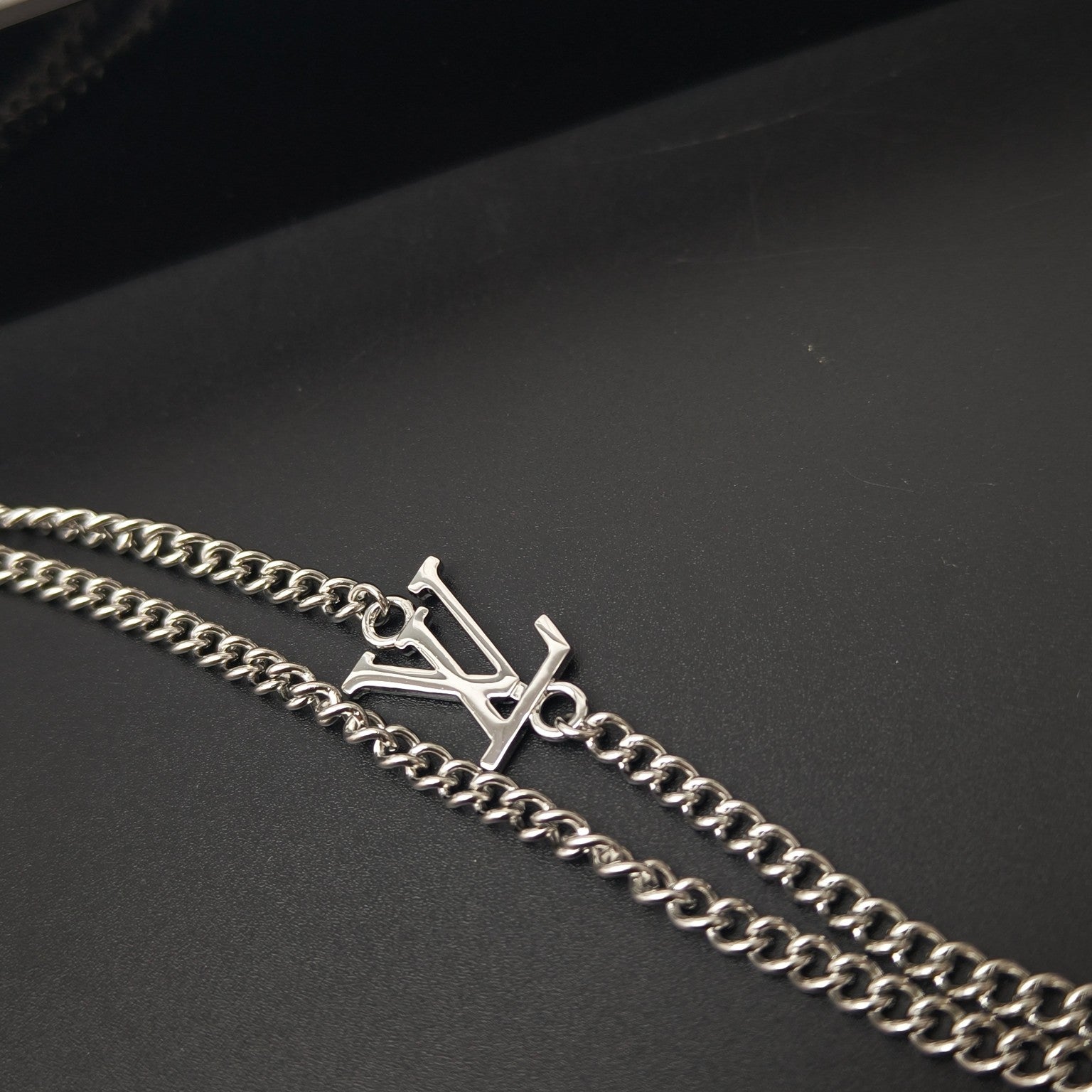LuxluxHouse Best Quality Accessories Necklace Bracelet Louis Vuitton