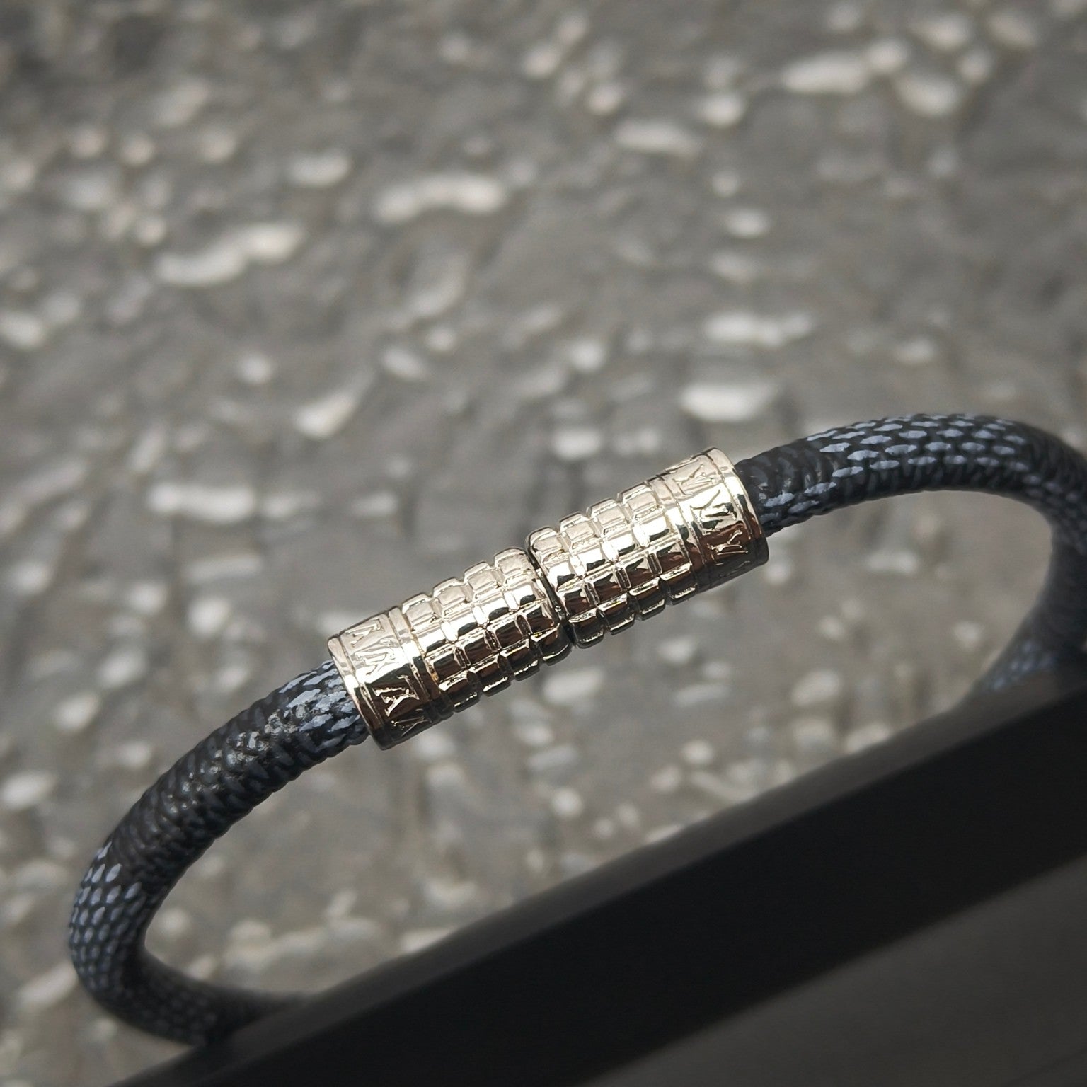 LuxluxHouse Best Quality Accessories Necklace Bracelet Louis Vuitton
