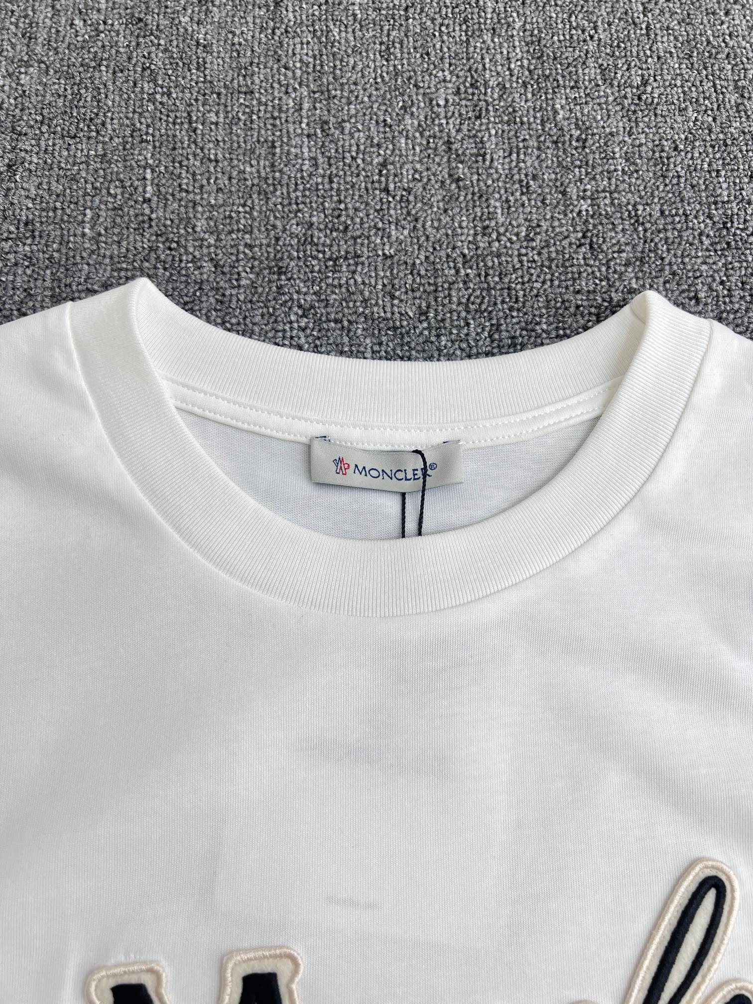 LuxluxHouse Best Quality Clothes T-shirt Moncler