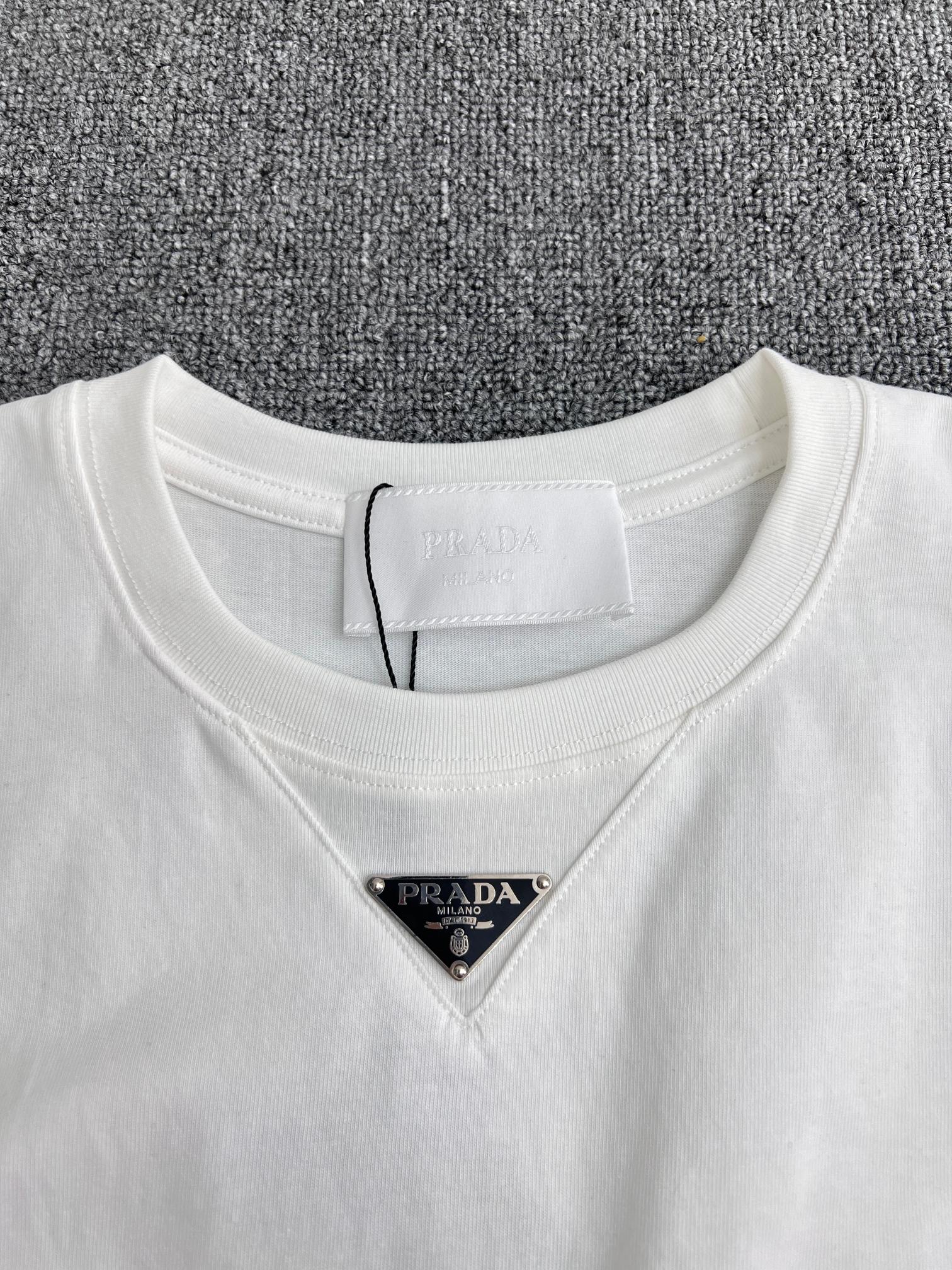LuxluxHouse Best Quality Clothes T-shirt Prada