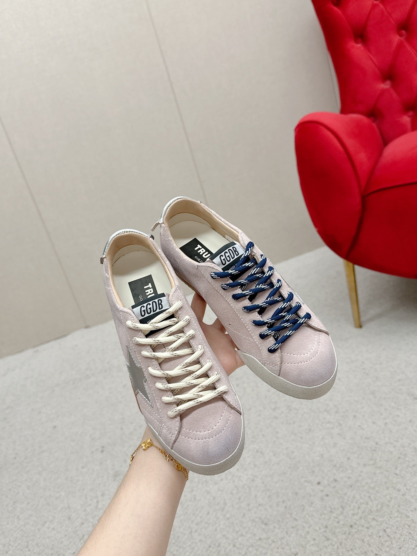LuxluxHouse Best Quality Shoes Golden Goose