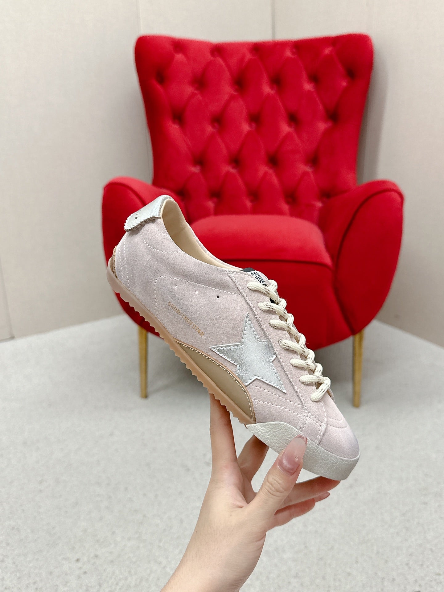 LuxluxHouse Best Quality Shoes Golden Goose