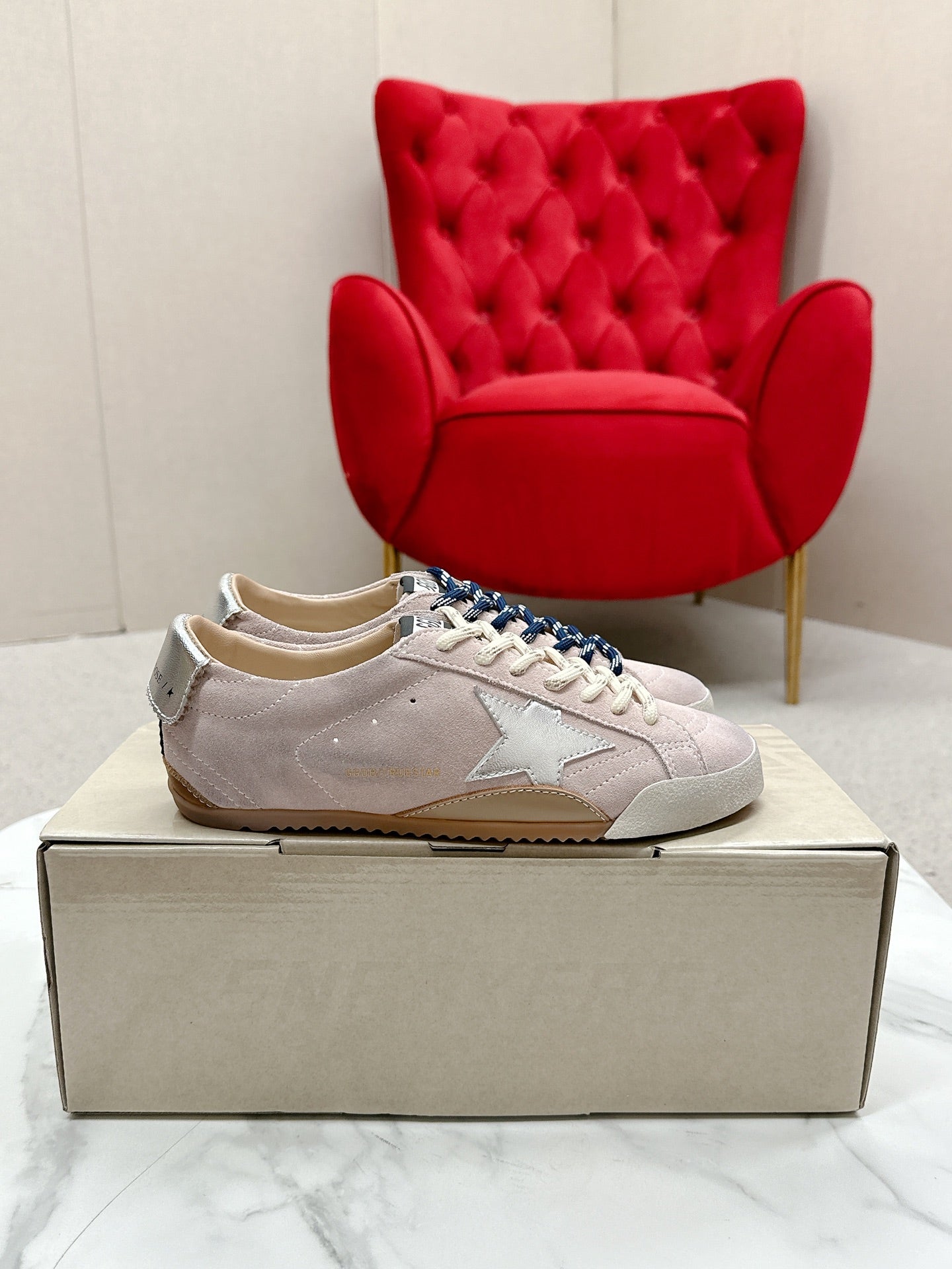 LuxluxHouse Best Quality Shoes Golden Goose