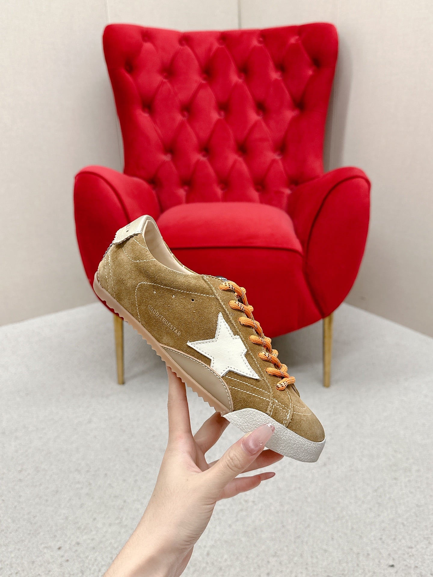 LuxluxHouse Best Quality Shoes Golden Goose