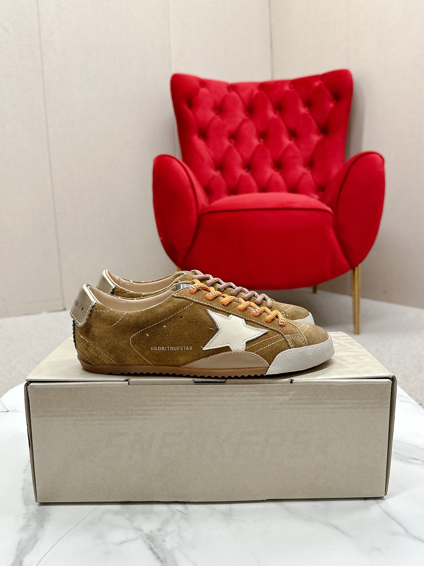 LuxluxHouse Best Quality Shoes Golden Goose