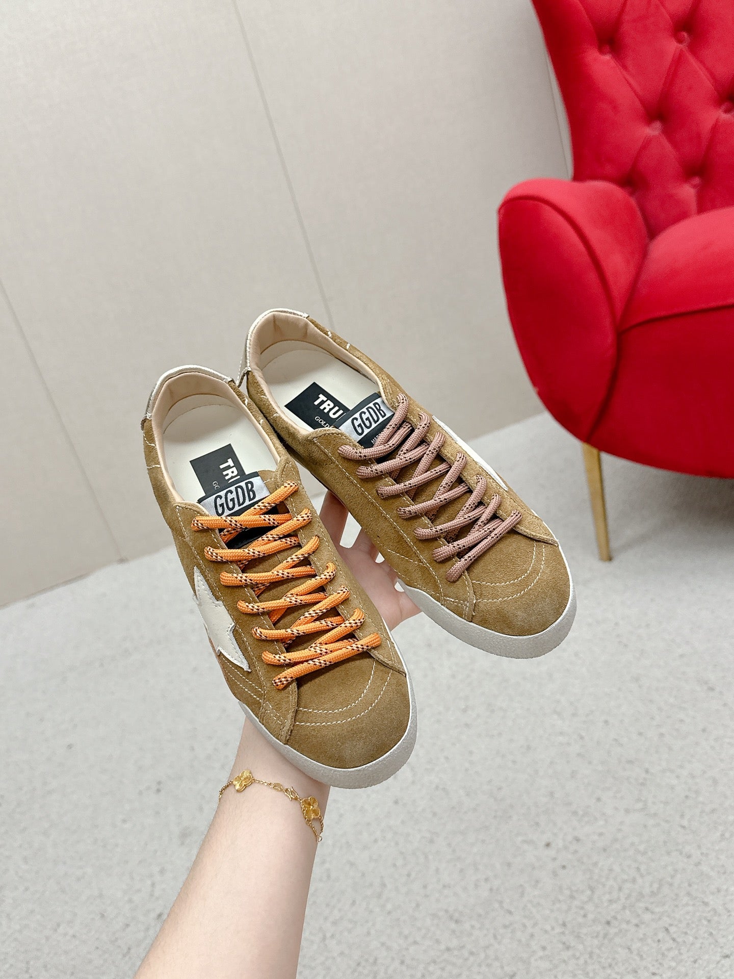 LuxluxHouse Best Quality Shoes Golden Goose