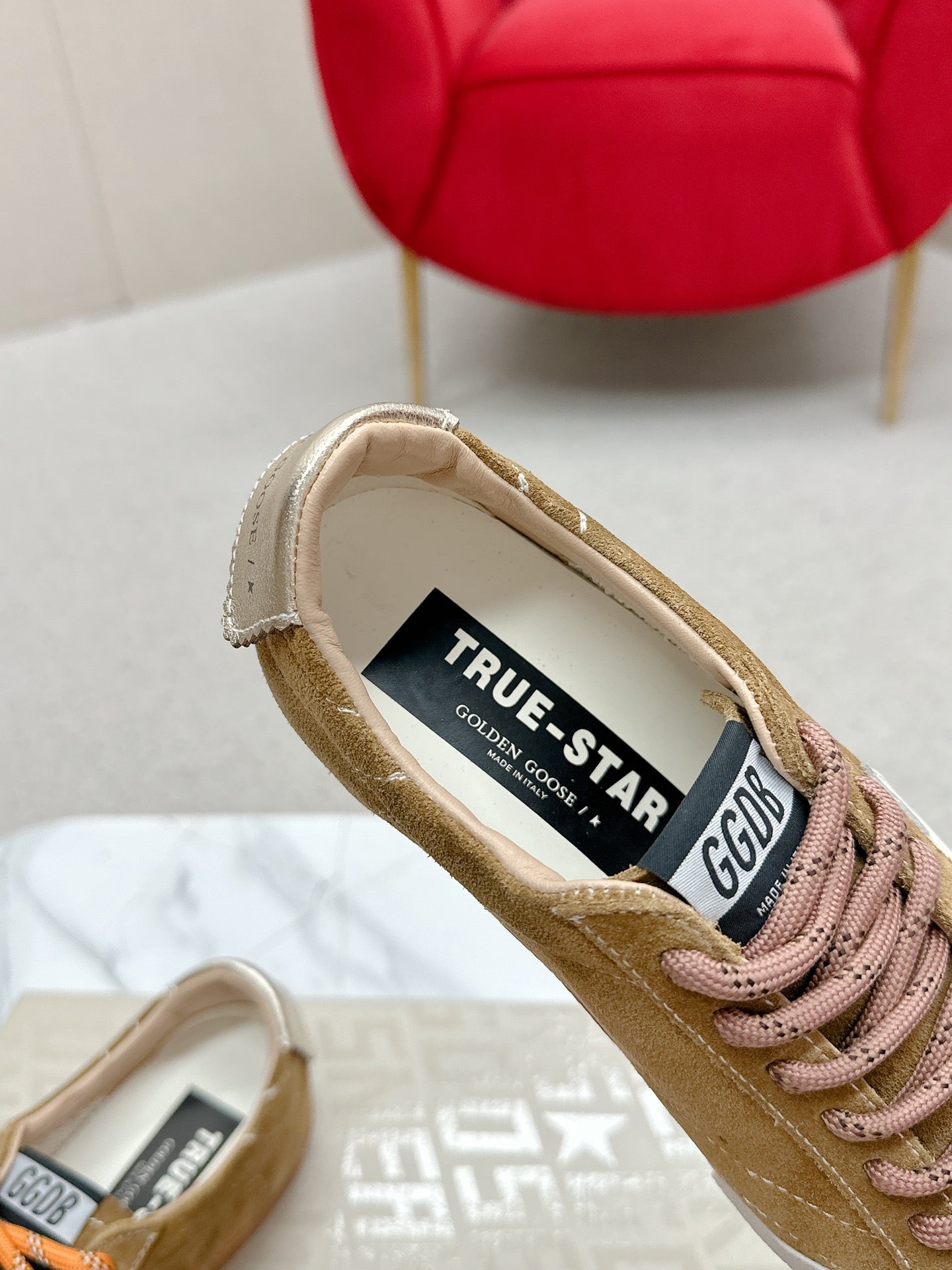 LuxluxHouse Best Quality Shoes Golden Goose