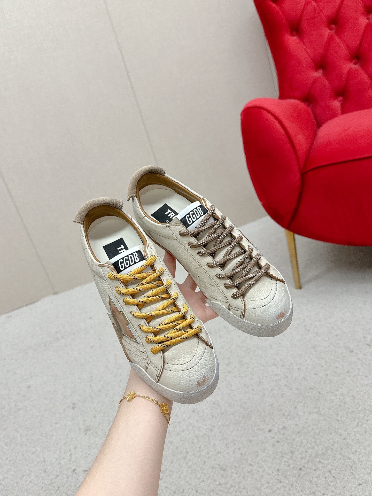 LuxluxHouse Best Quality Shoes Golden Goose