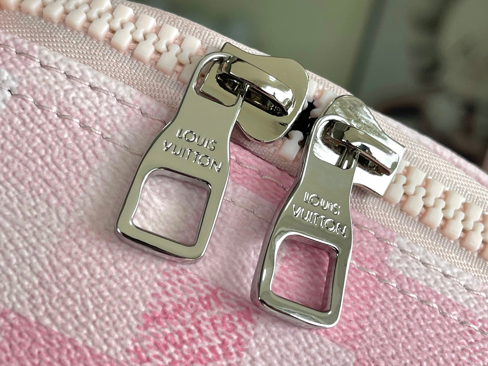 LuxluxHouse Best Quality Bags Louis Vuitton Men