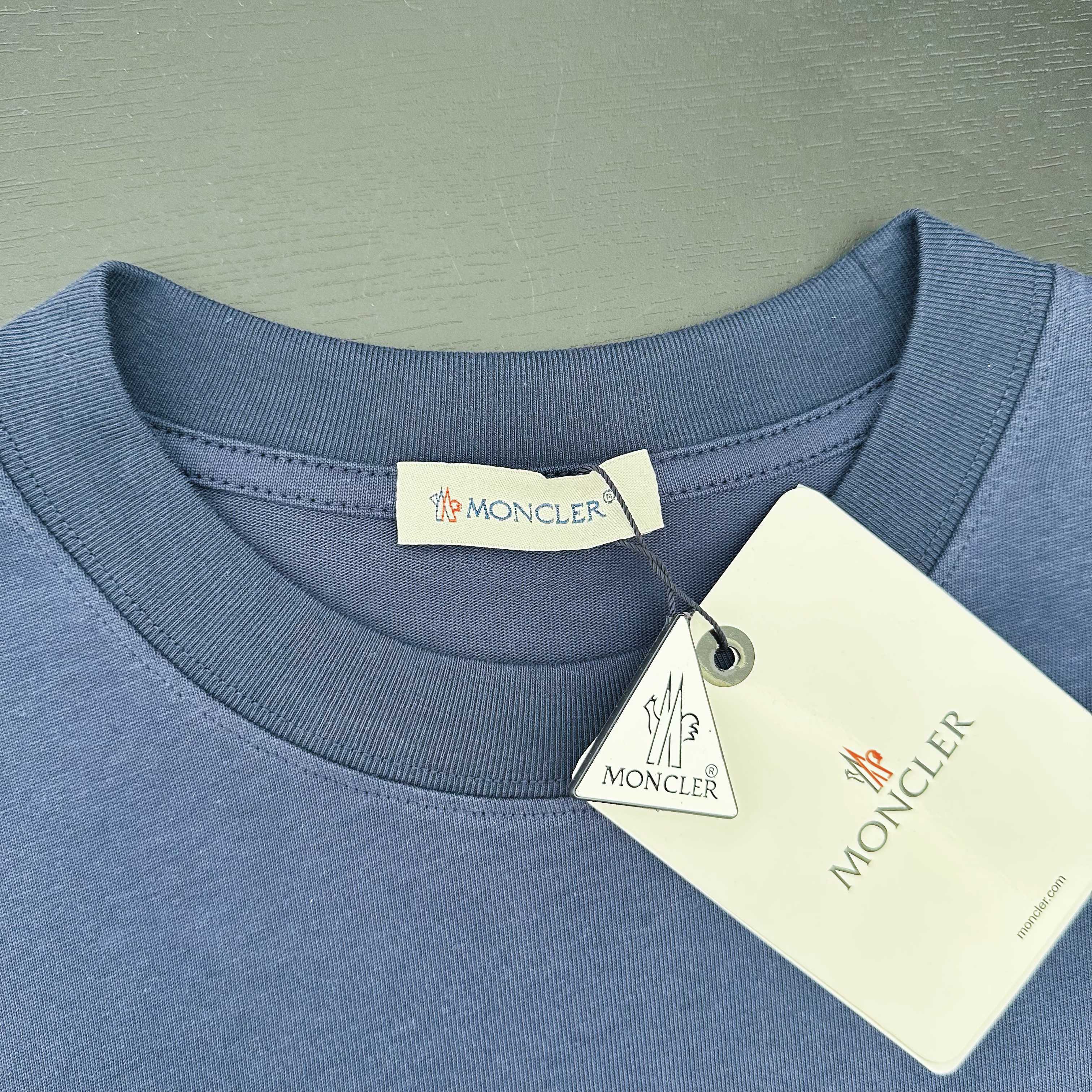 LuxluxHouse Best Quality Clothes T-shirt Moncler