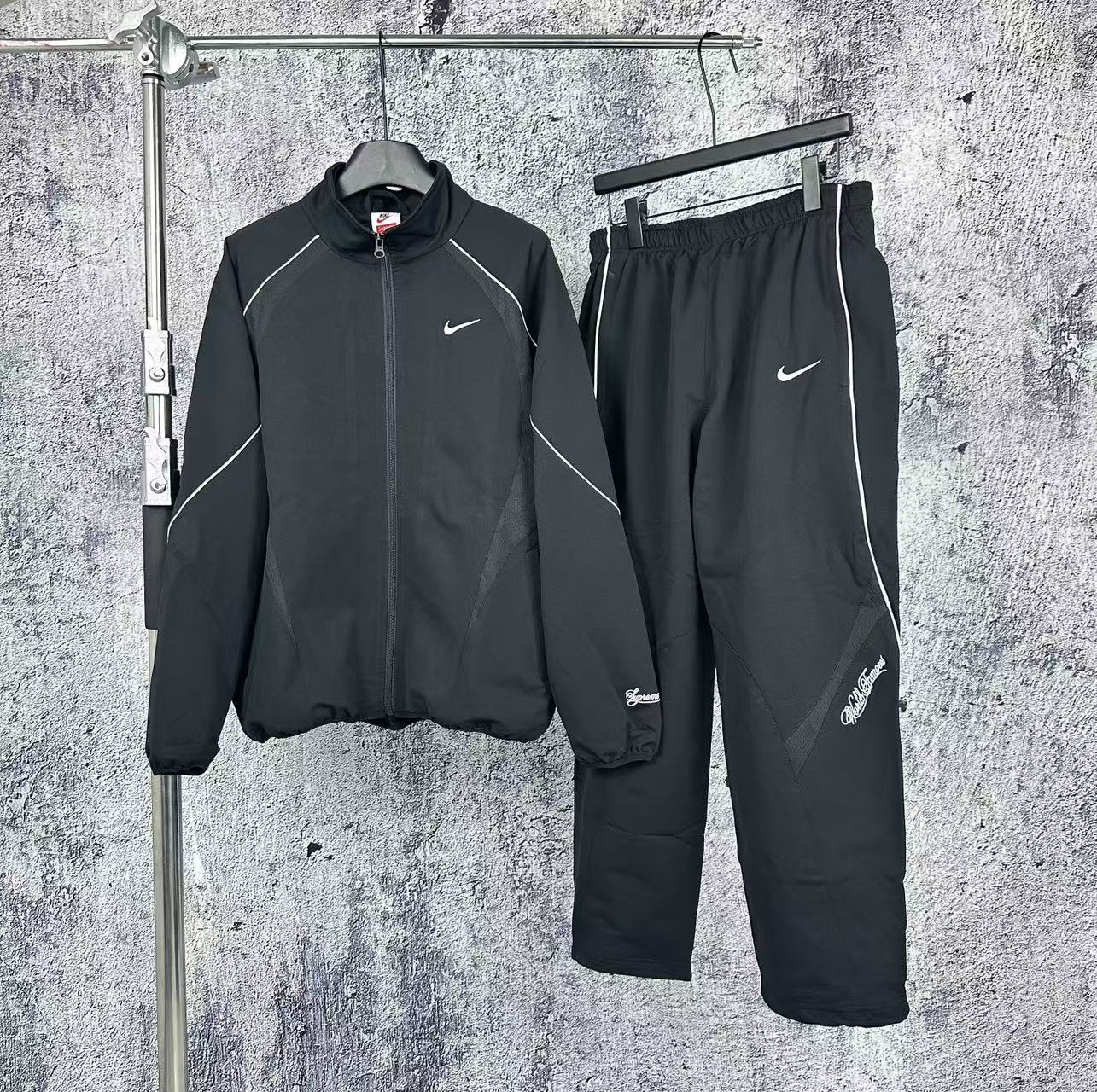LuxluxHouse Best Quality Clothes Nike & Adidas Coats & Jackets