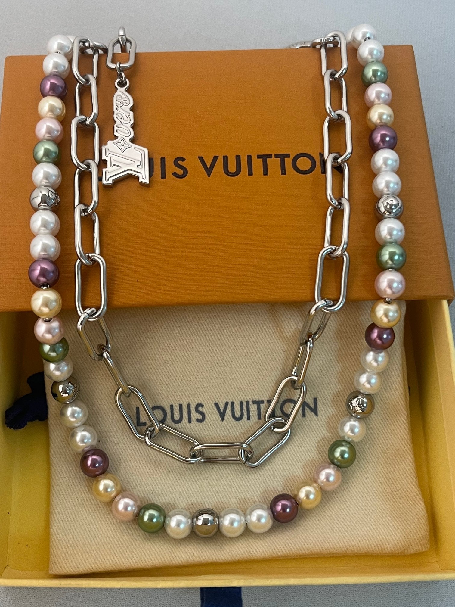 LuxluxHouse Best Quality Accessories Louis Vuitton Keychain
